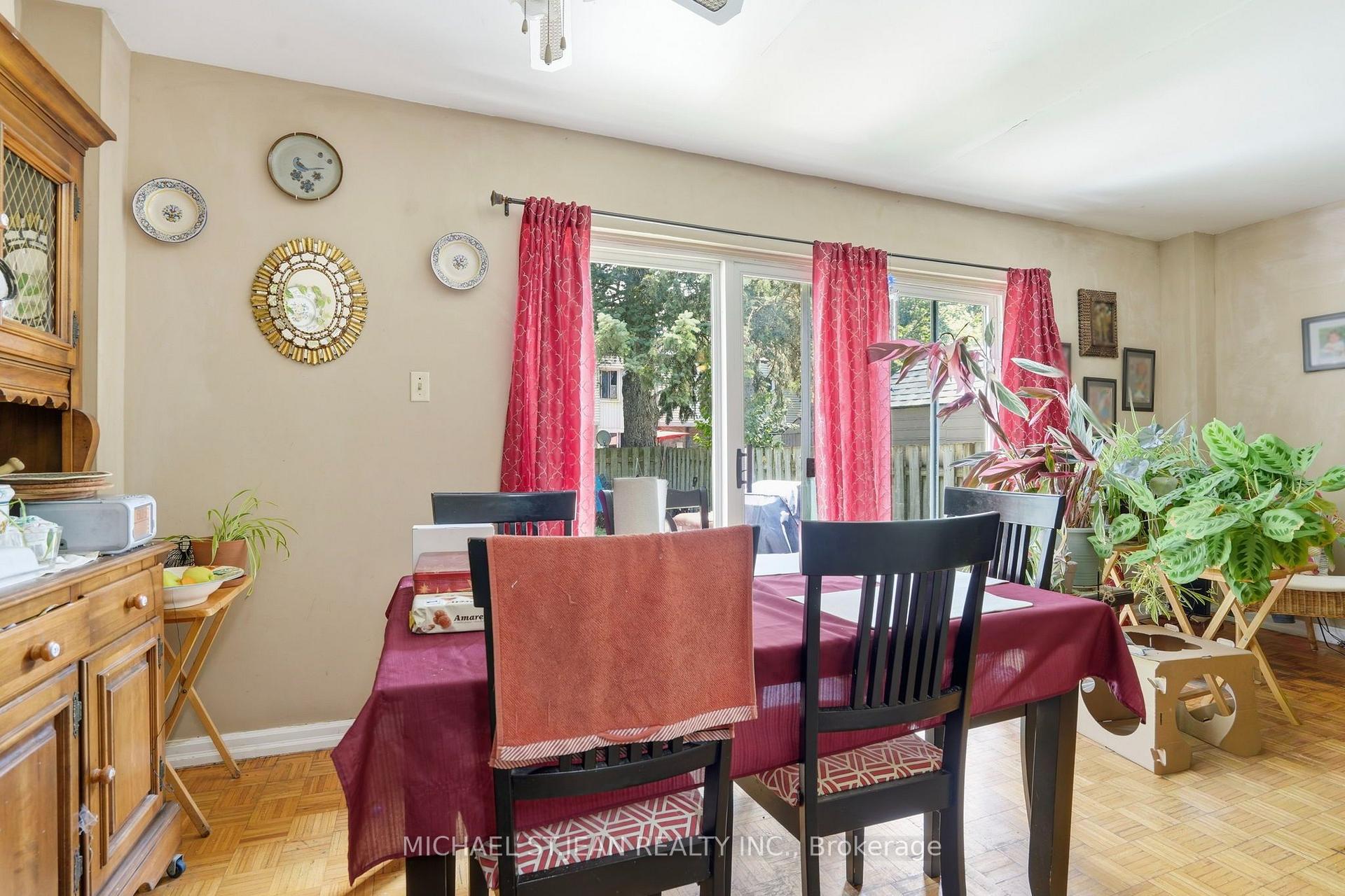 Photo 13 of Unit 156, 17 Old Pine Trail, St. Catharines, Carlton/Bunting — HOMEH