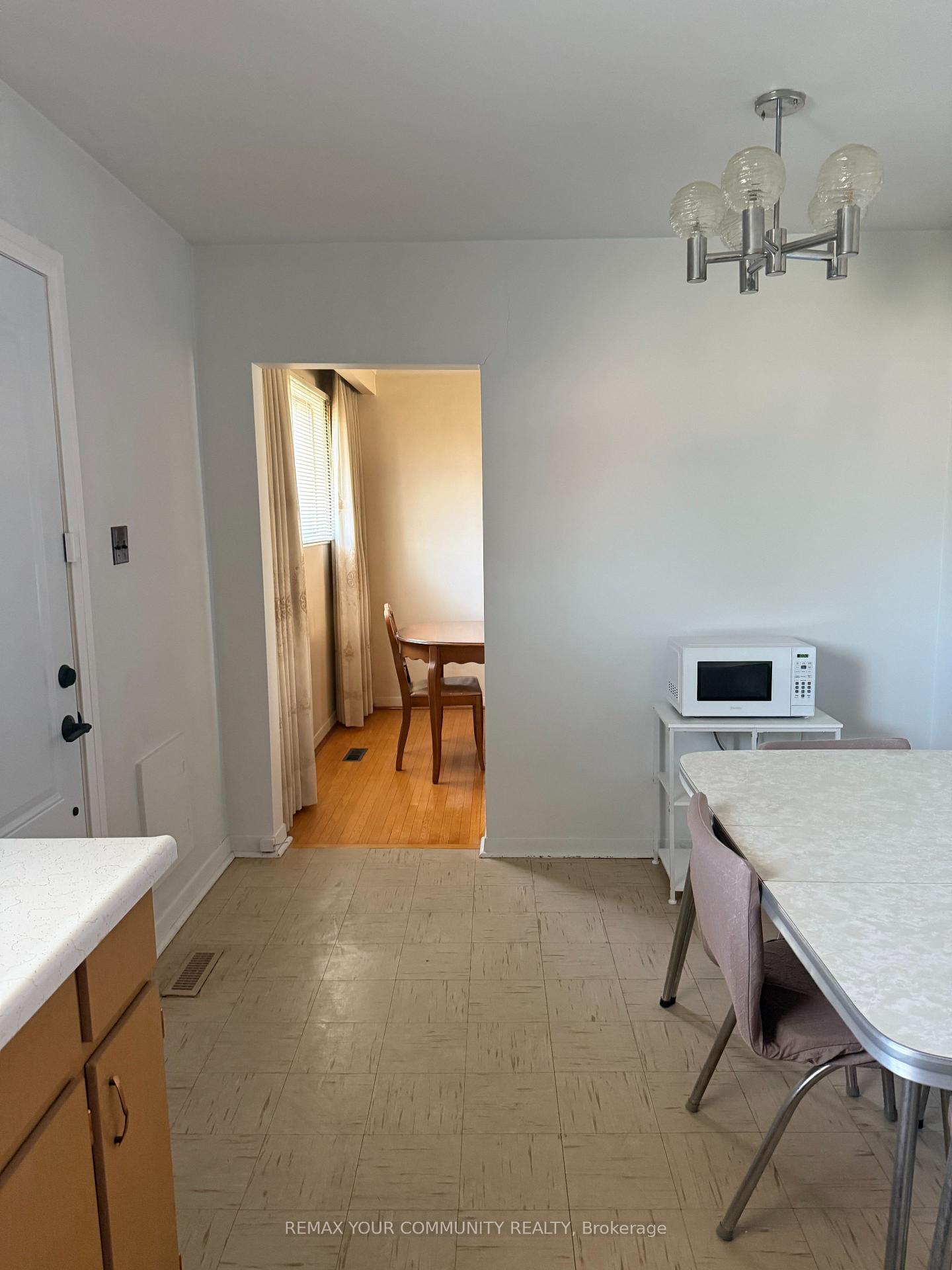 Photo 43 of Unit UPPER, 300 Driftwood Avenue, North York, Black Creek — HOMEH