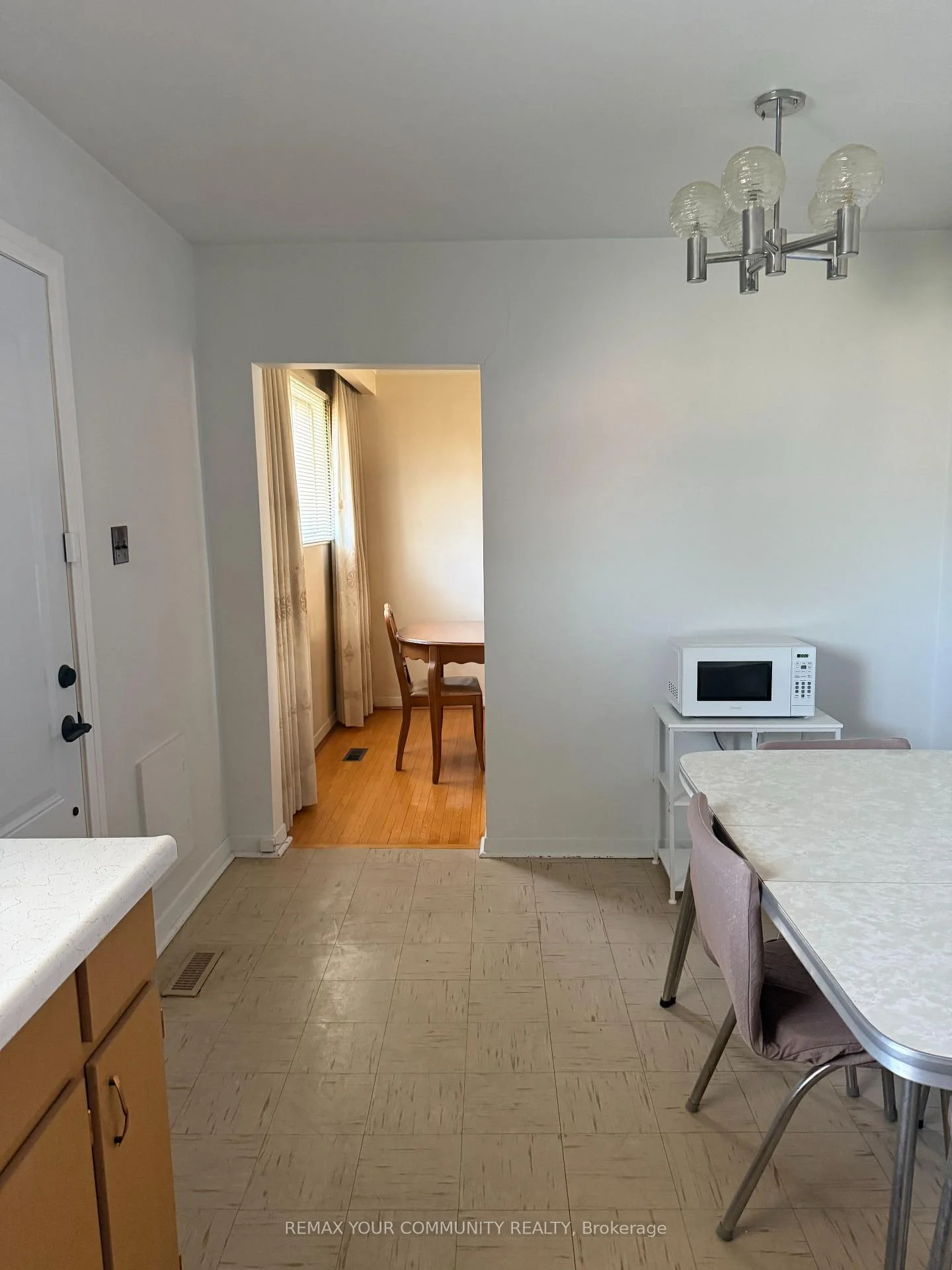 Photo 32 of Unit UPPER, 300 Driftwood Avenue, North York, Black Creek — HOMEH
