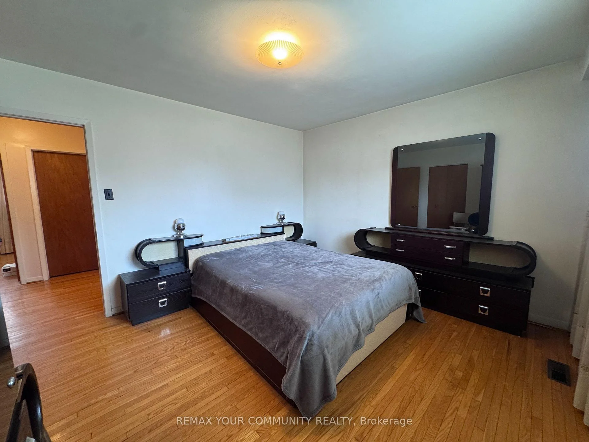 Photo 50 of Unit UPPER, 300 Driftwood Avenue, North York, Black Creek — HOMEH