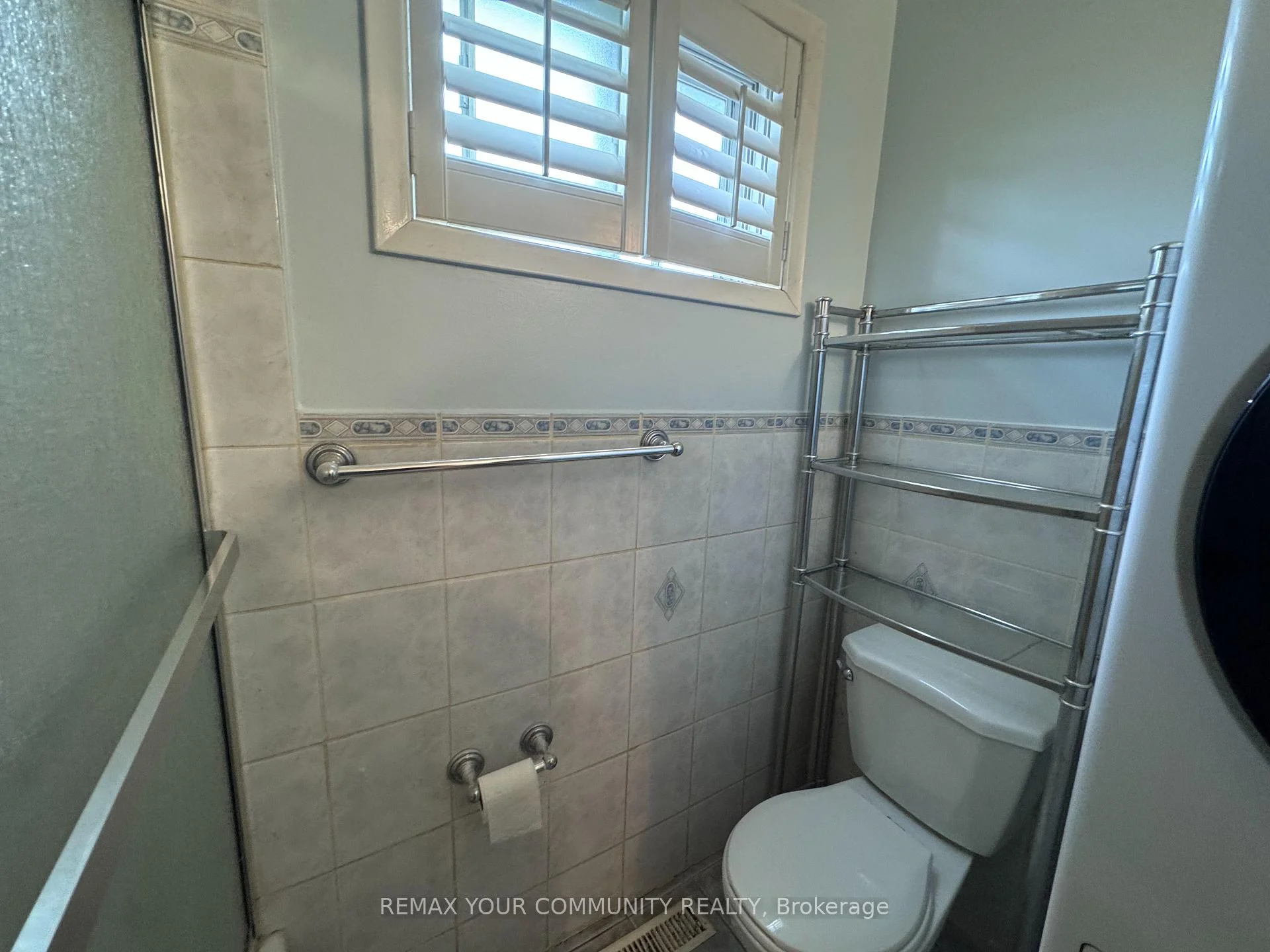 Photo 59 of Unit UPPER, 300 Driftwood Avenue, North York, Black Creek — HOMEH