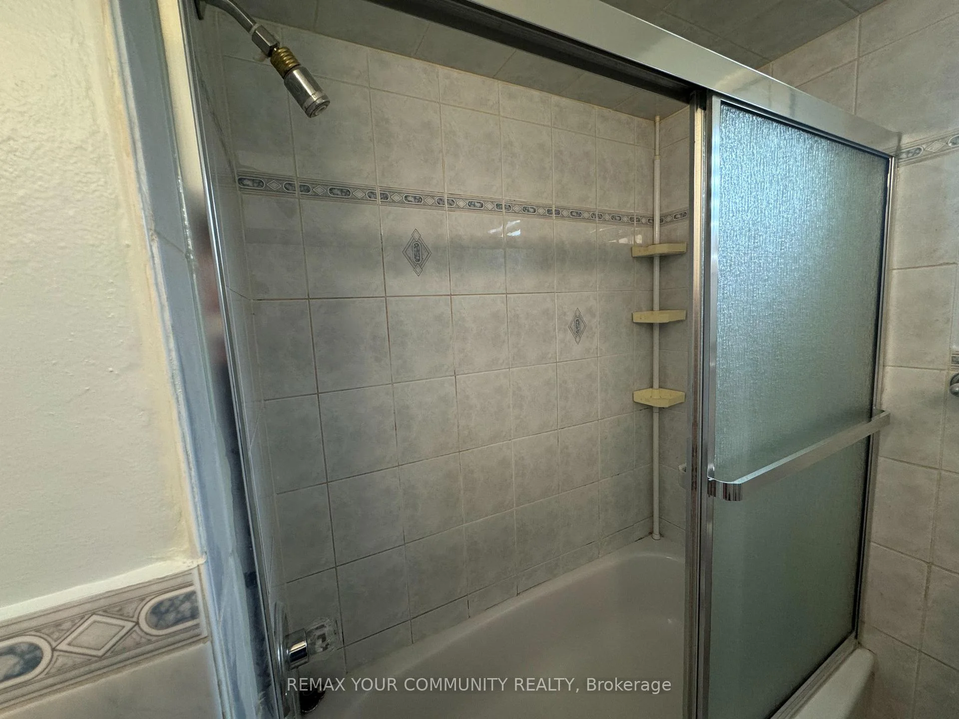 Photo 61 of Unit UPPER, 300 Driftwood Avenue, North York, Black Creek — HOMEH