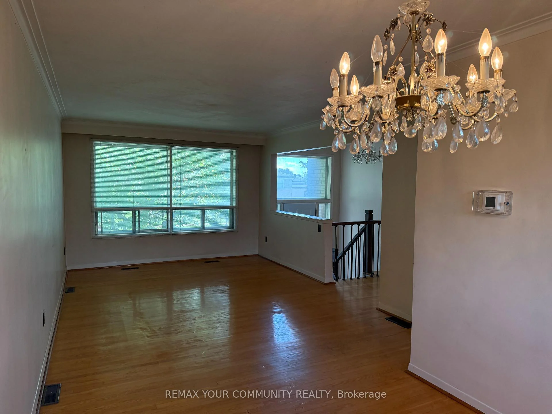 Photo 27 of Unit UPPER, 300 Driftwood Avenue, North York, Black Creek — HOMEH
