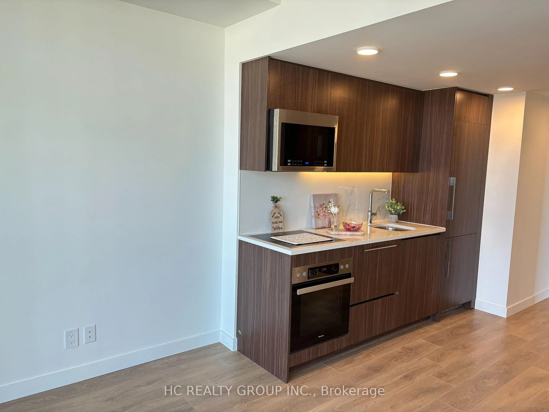Photo 12 of Unit 2301, 38 Widmer Street, Toronto, Waterfront Communities — HOMEH