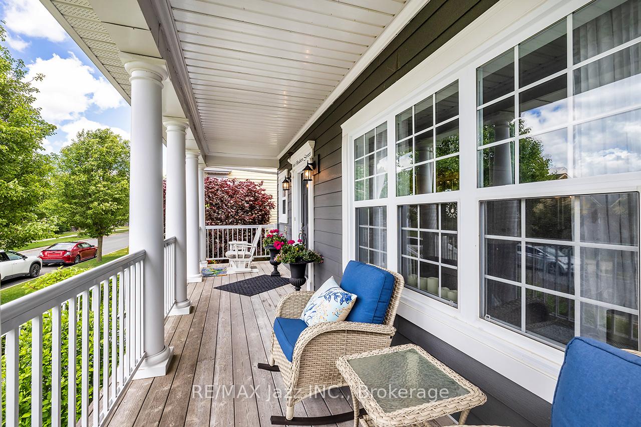 Photo 2 of 808 Hudson Street, Cobourg — HOMEH