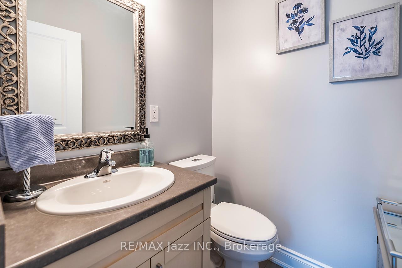 Photo 12 of 808 Hudson Street, Cobourg — HOMEH
