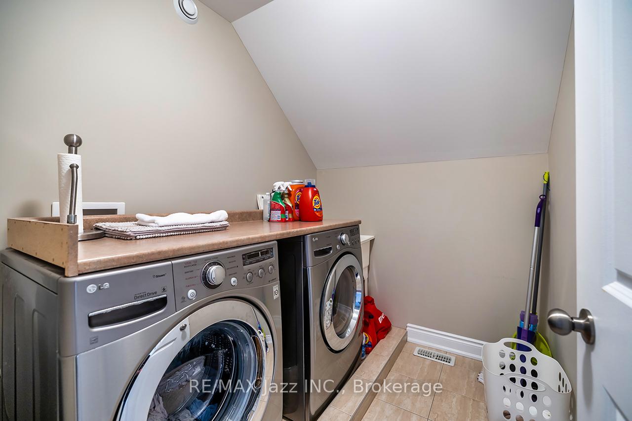 Photo 23 of 808 Hudson Street, Cobourg — HOMEH
