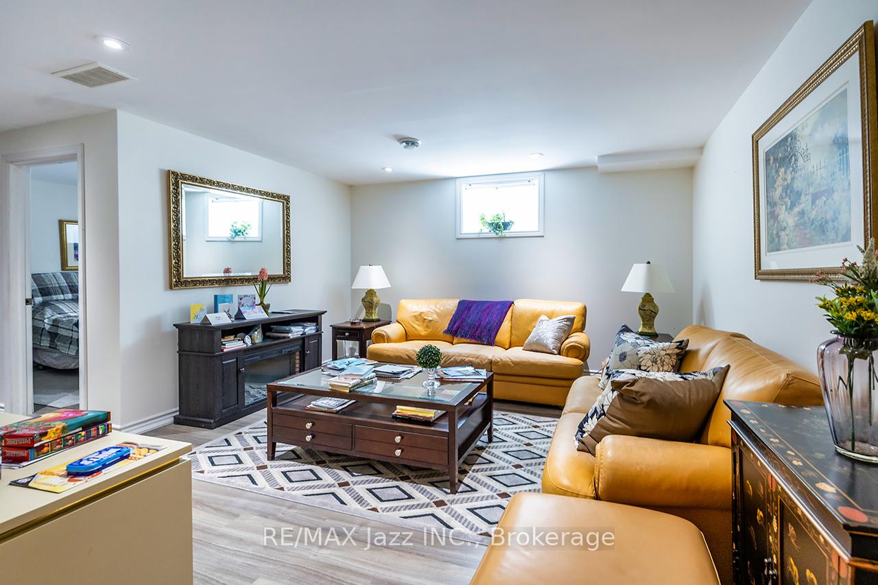 Photo 25 of 808 Hudson Street, Cobourg — HOMEH