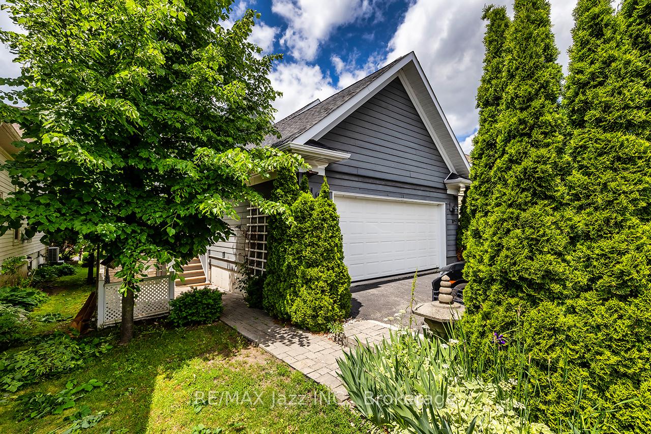 Photo 33 of 808 Hudson Street, Cobourg — HOMEH