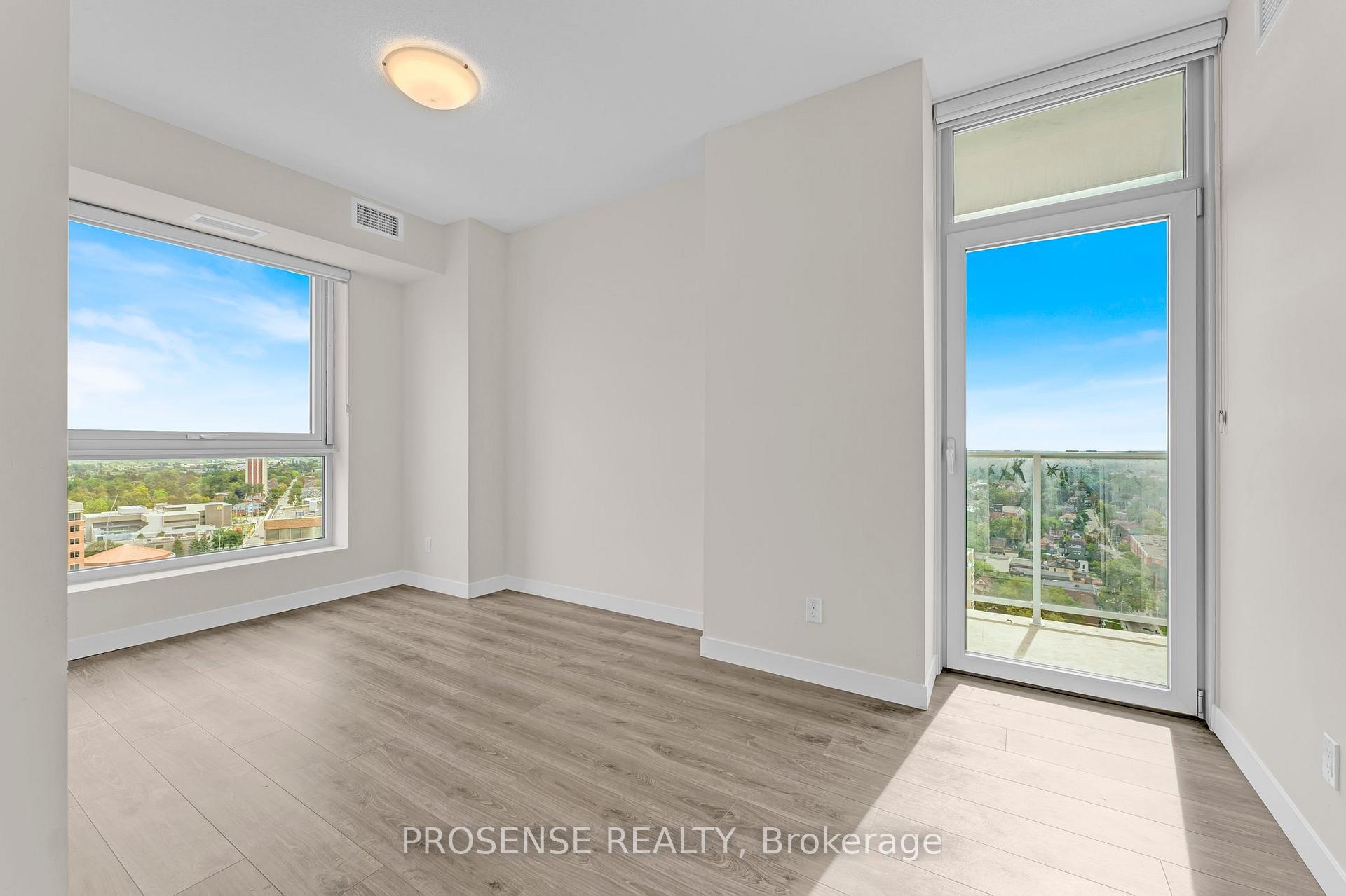Photo 8 of Unit 1802, 60 Frederick Street, Kitchener, Civic Centre — HOMEH