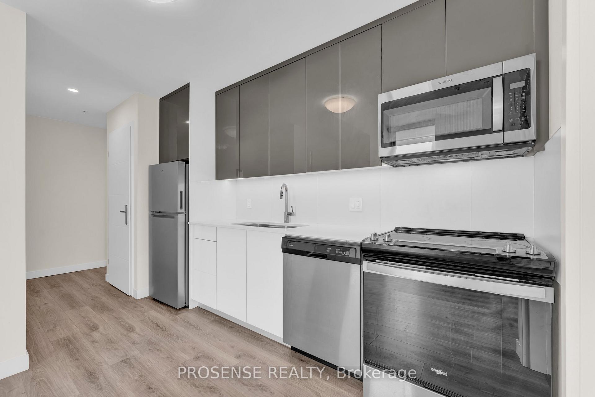 Photo 11 of Unit 1802, 60 Frederick Street, Kitchener, Civic Centre — HOMEH