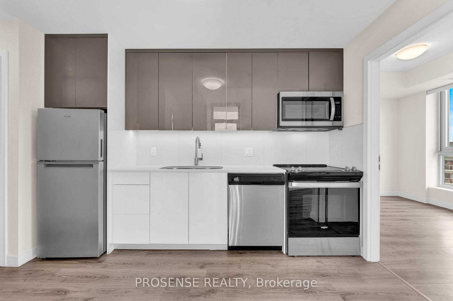 Photo 12 of Unit 1802, 60 Frederick Street, Kitchener, Civic Centre — HOMEH