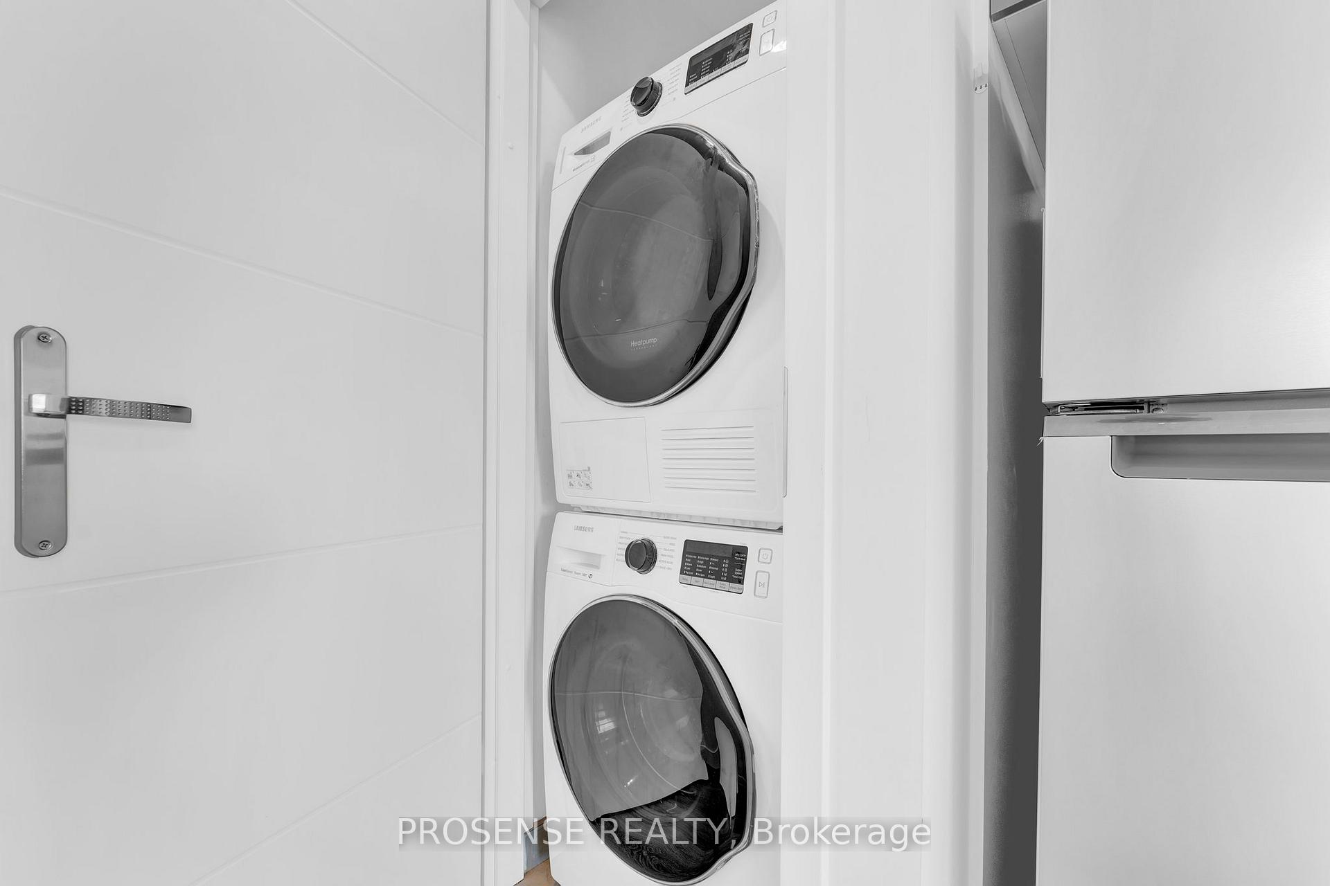 Photo 23 of Unit 1802, 60 Frederick Street, Kitchener, Civic Centre — HOMEH