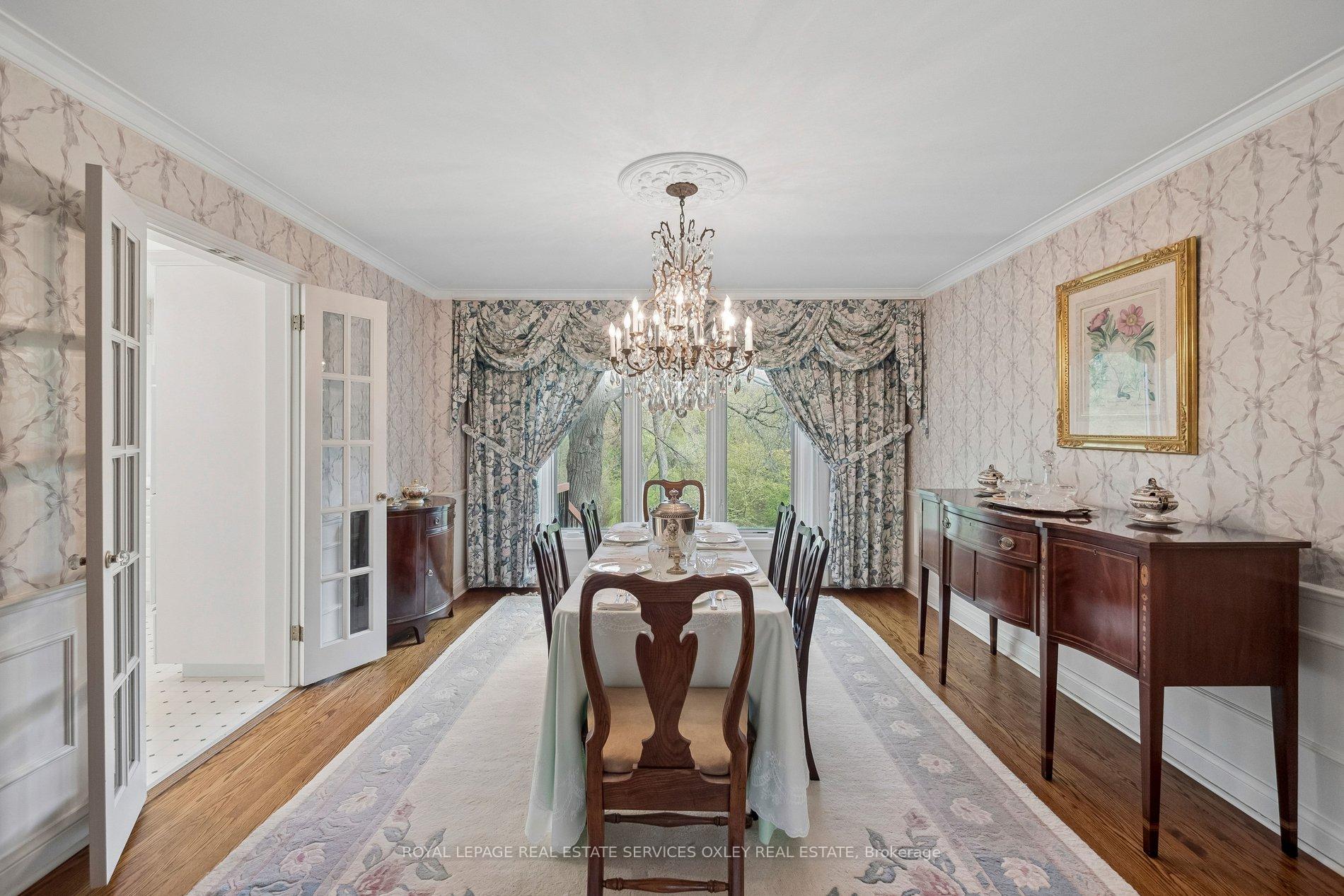 Photo 9 of 18 Swansdown Drive, North York, St. Andrew-Windfields — HOMEH