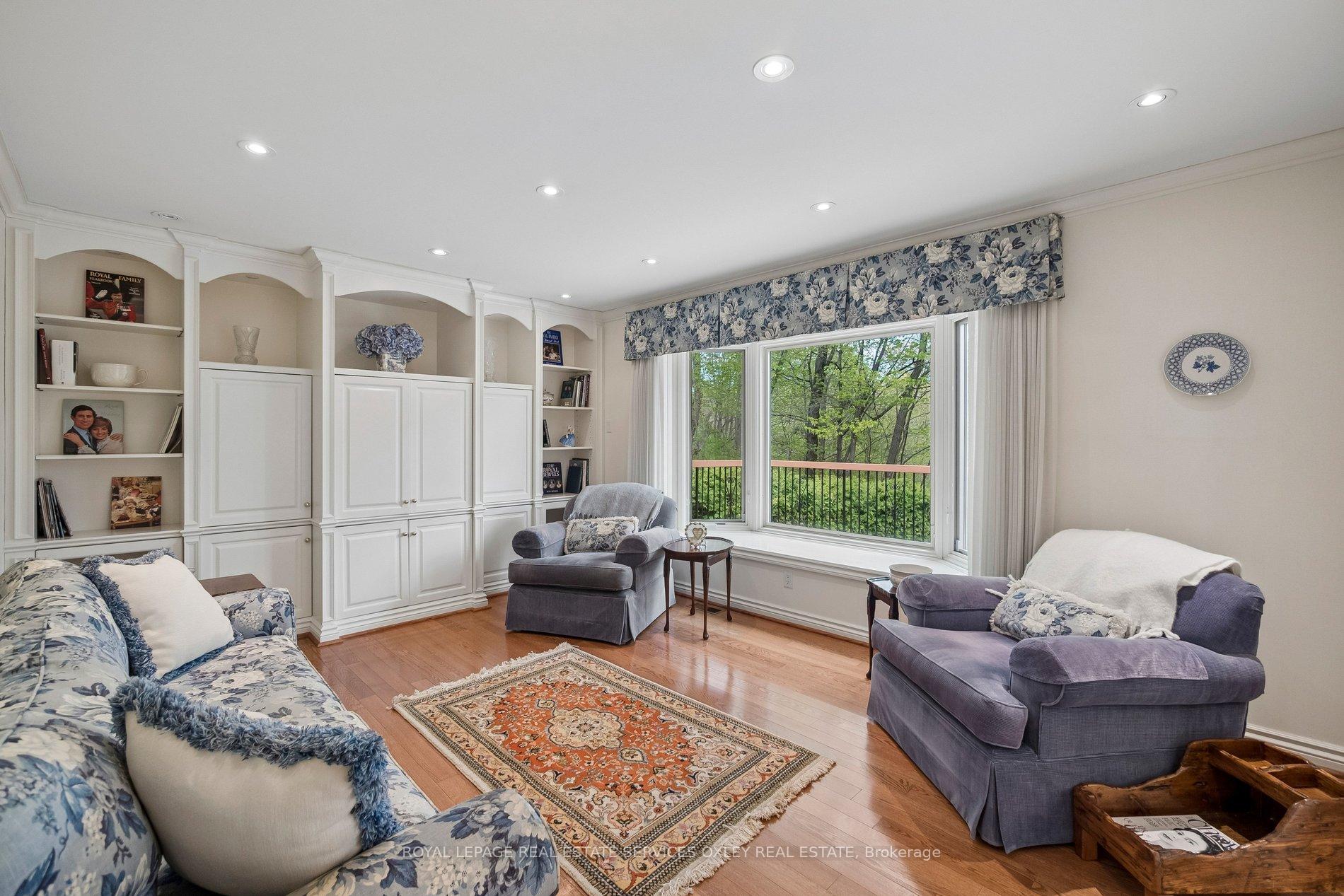 Photo 17 of 18 Swansdown Drive, North York, St. Andrew-Windfields — HOMEH