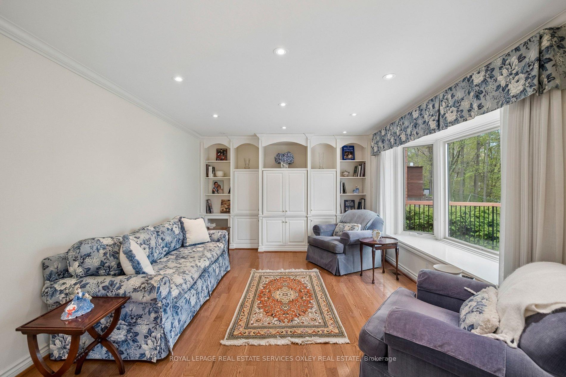 Photo 18 of 18 Swansdown Drive, North York, St. Andrew-Windfields — HOMEH