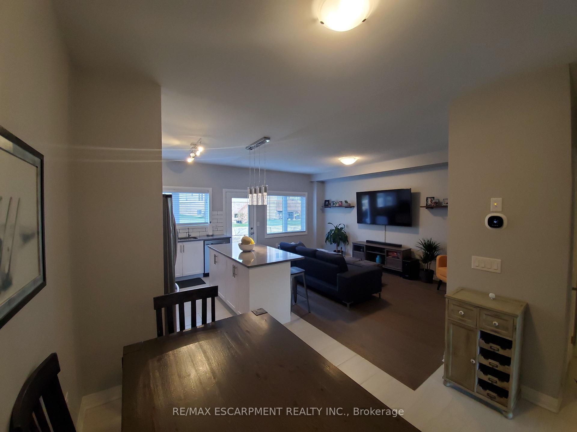 Photo 5 of 4218 Cherry Heights, Lincoln, Beamsville — HOMEH