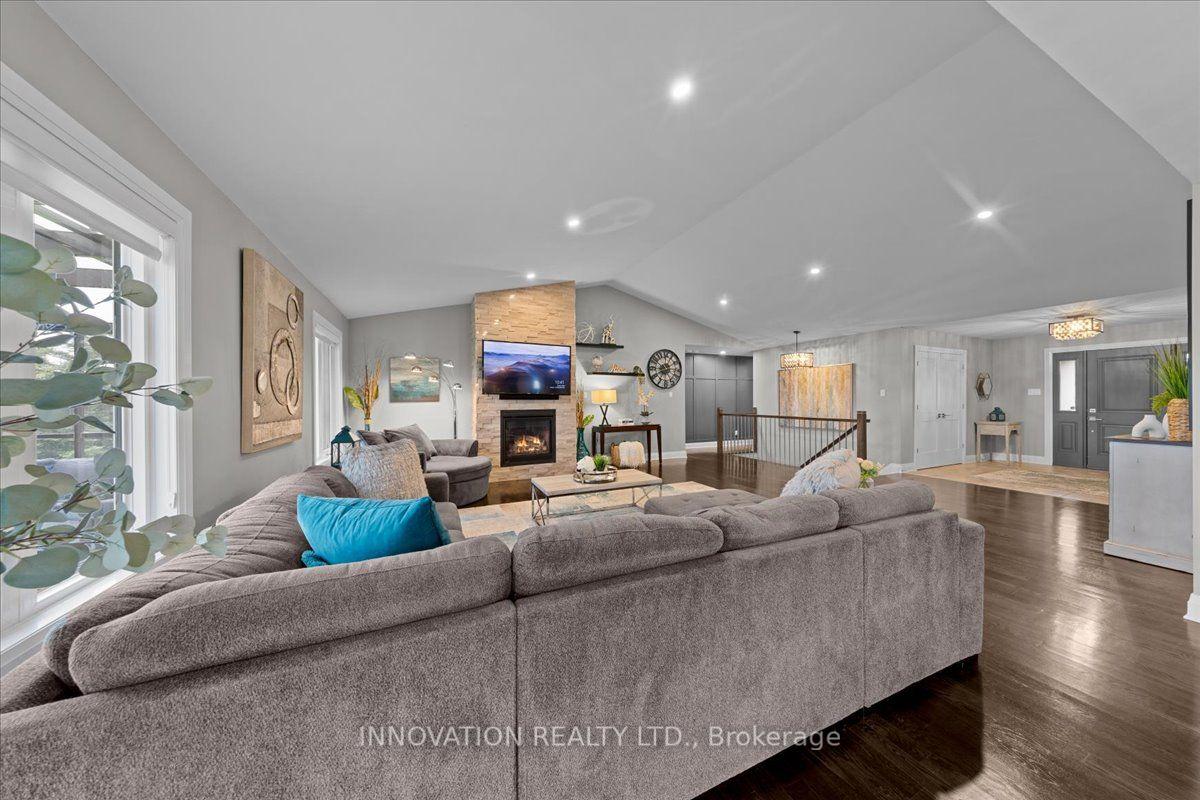 Photo 5 of 5603 Lombardy Drive, Ottawa, Osgoode — HOMEH
