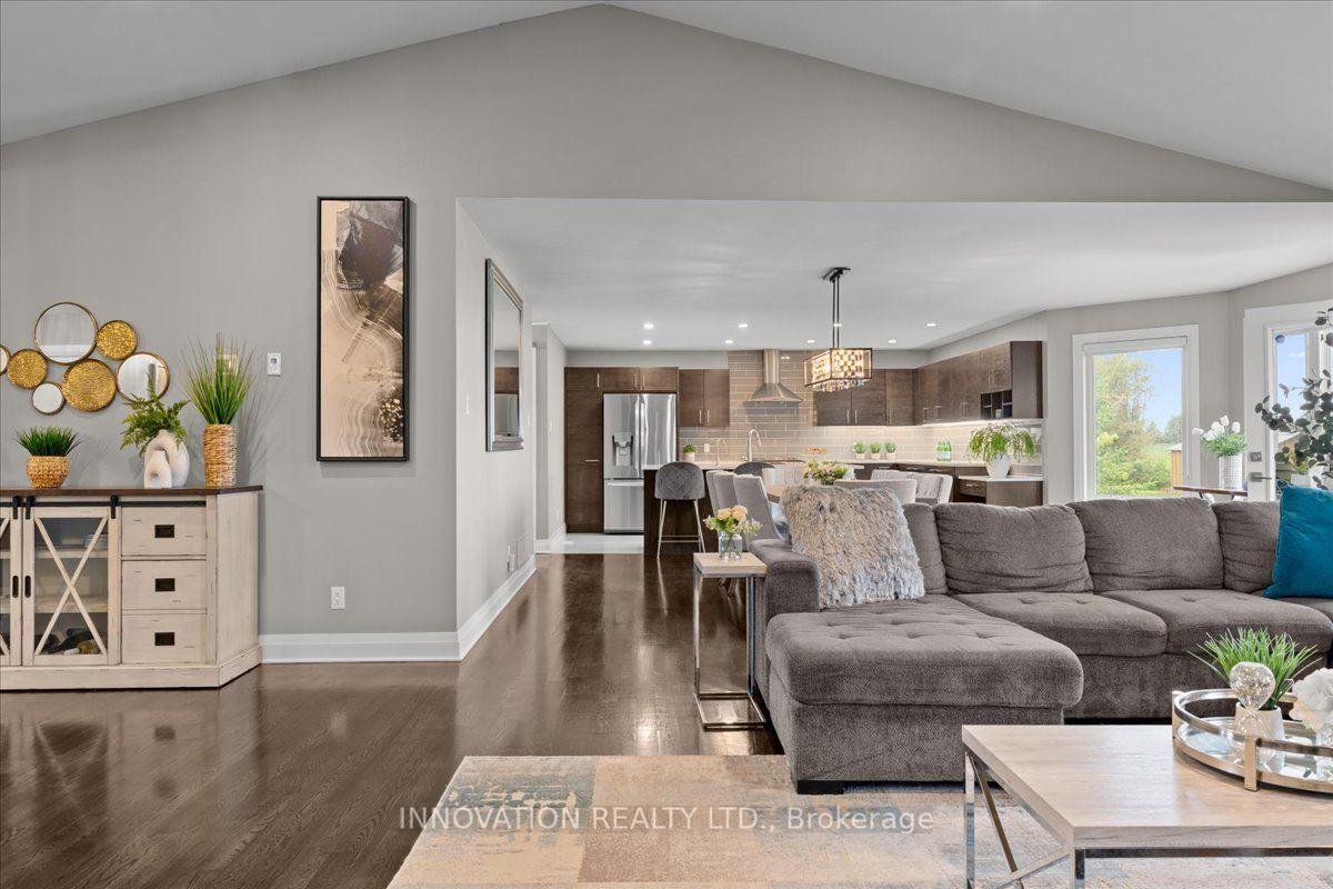 Photo 8 of 5603 Lombardy Drive, Ottawa, Osgoode — HOMEH