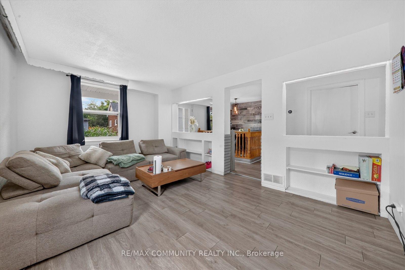 Photo 15 of 114 Pilkington Street E, Thorold, Allanburg/Thorold South — HOMEH