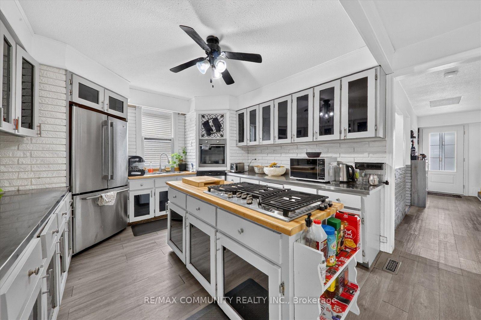 Photo 17 of 114 Pilkington Street E, Thorold, Allanburg/Thorold South — HOMEH