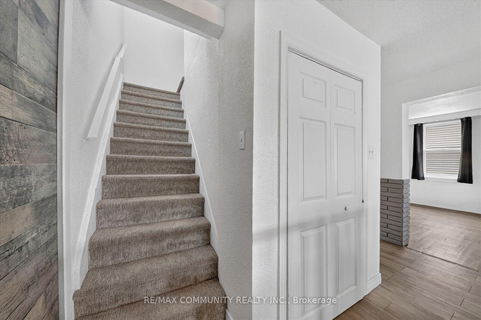 Photo 25 of 114 Pilkington Street E, Thorold, Allanburg/Thorold South — HOMEH