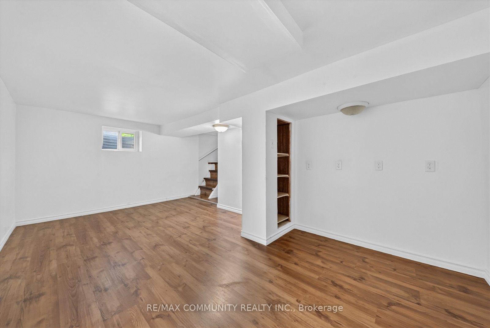 Photo 39 of 114 Pilkington Street E, Thorold, Allanburg/Thorold South — HOMEH