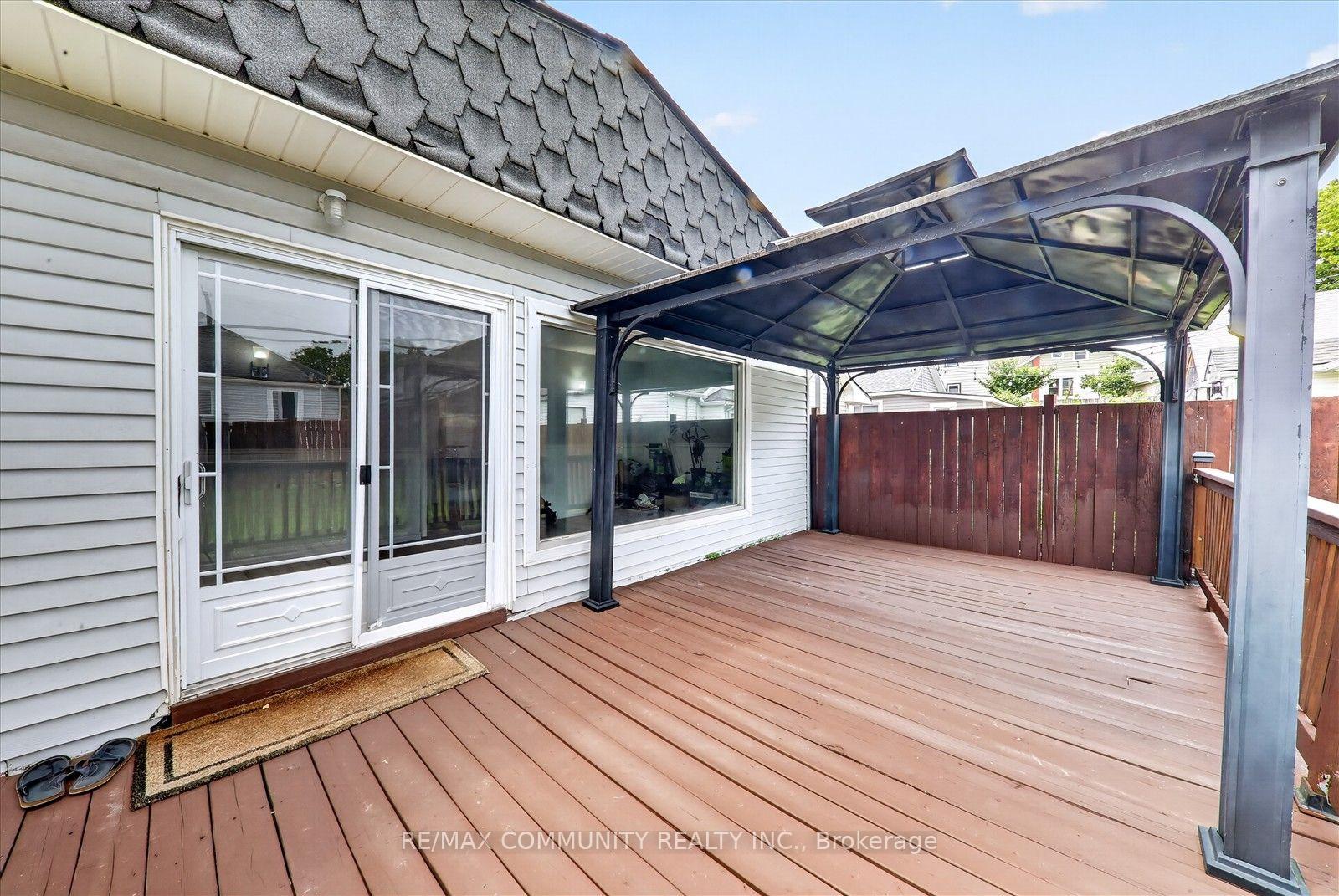Photo 41 of 114 Pilkington Street E, Thorold, Allanburg/Thorold South — HOMEH