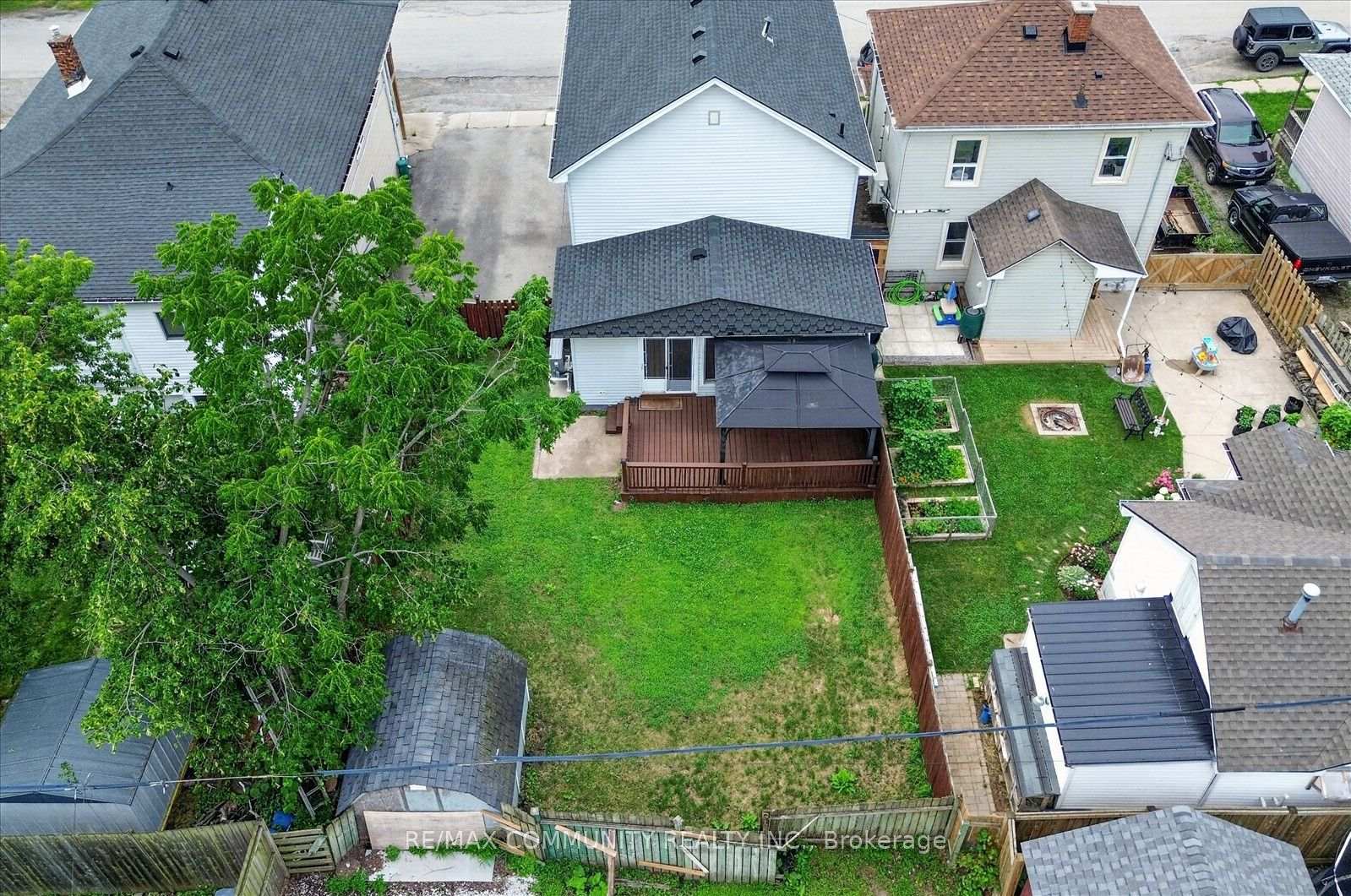 Photo 43 of 114 Pilkington Street E, Thorold, Allanburg/Thorold South — HOMEH