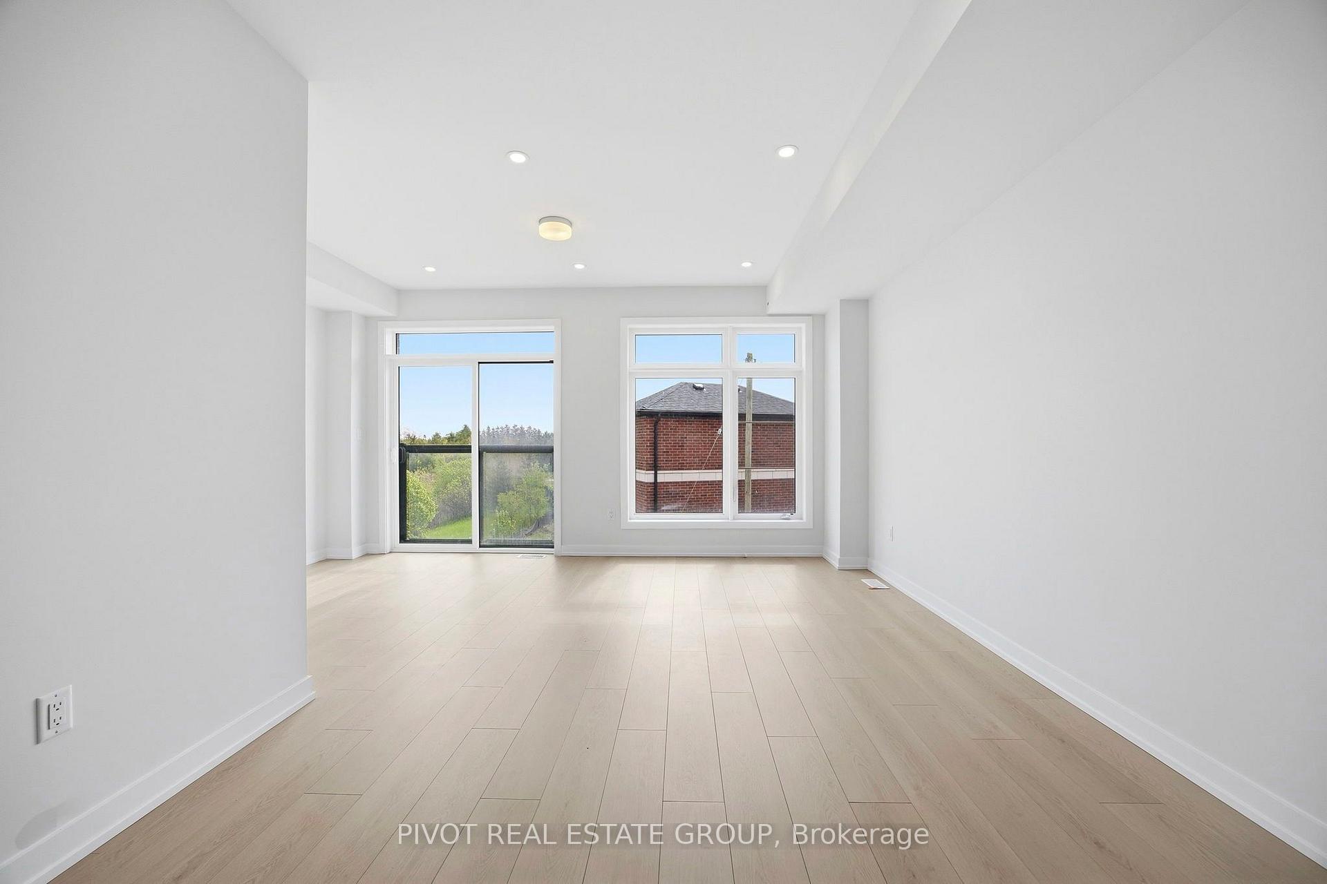 Photo 14 of 44 Observatory Way, Whitby, Brooklin — HOMEH