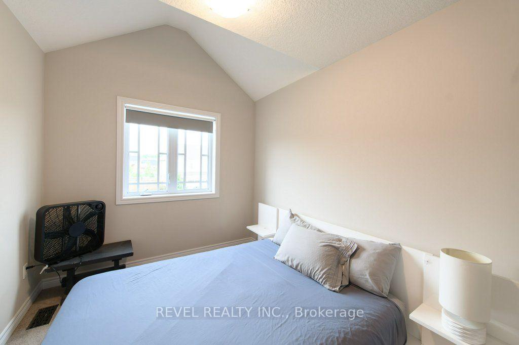Photo 20 of 23 Archer Avenue, Collingwood — HOMEH