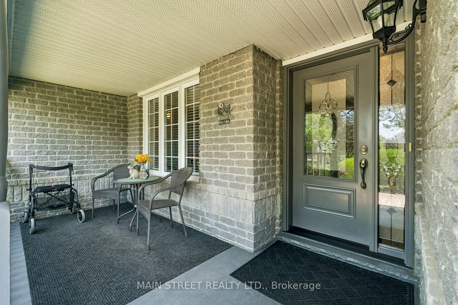 Photo 6 of 33 Highcastle Avenue, Georgina, Keswick North — HOMEH