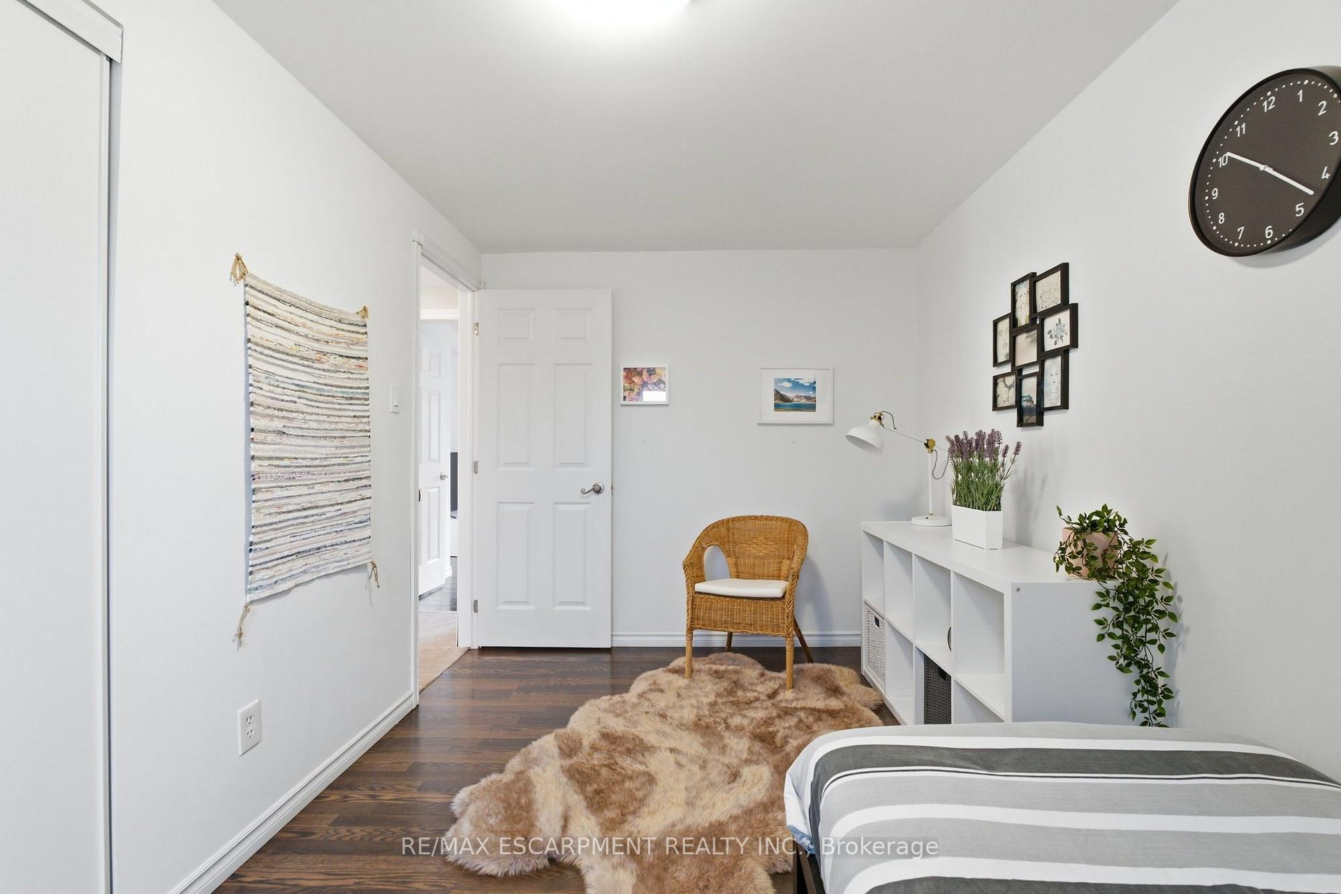 Photo 22 of 2367 Montgomery Drive, Burlington, Brant Hills — HOMEH