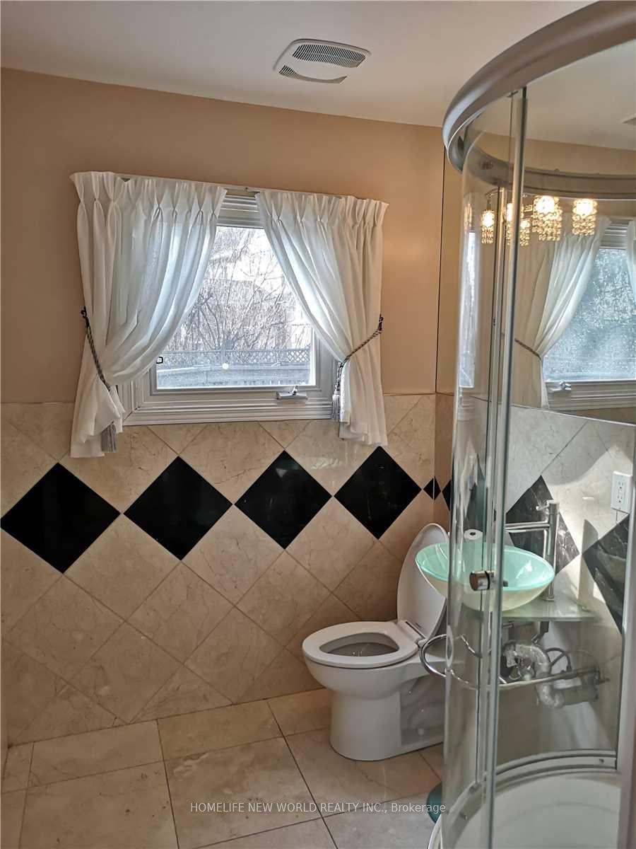 Photo 11 of 41 Ambleside Crescent, Markham, Unionville — HOMEH