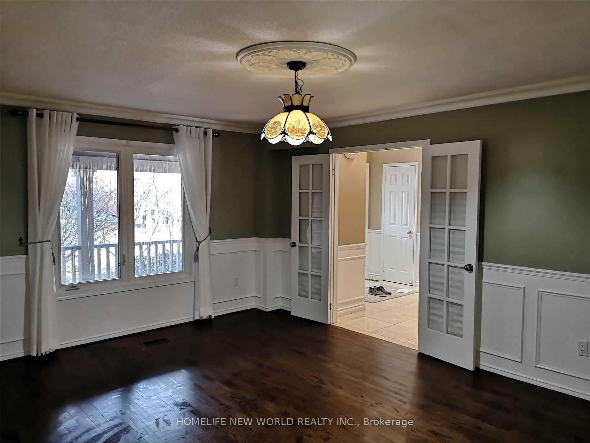 Photo 12 of 41 Ambleside Crescent, Markham, Unionville — HOMEH