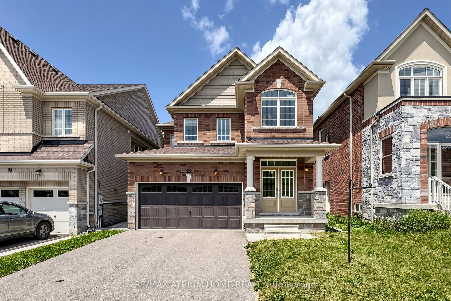 Photo 1 of 22 Mondial Crescent, East Gwillimbury, Queensville — HOMEH