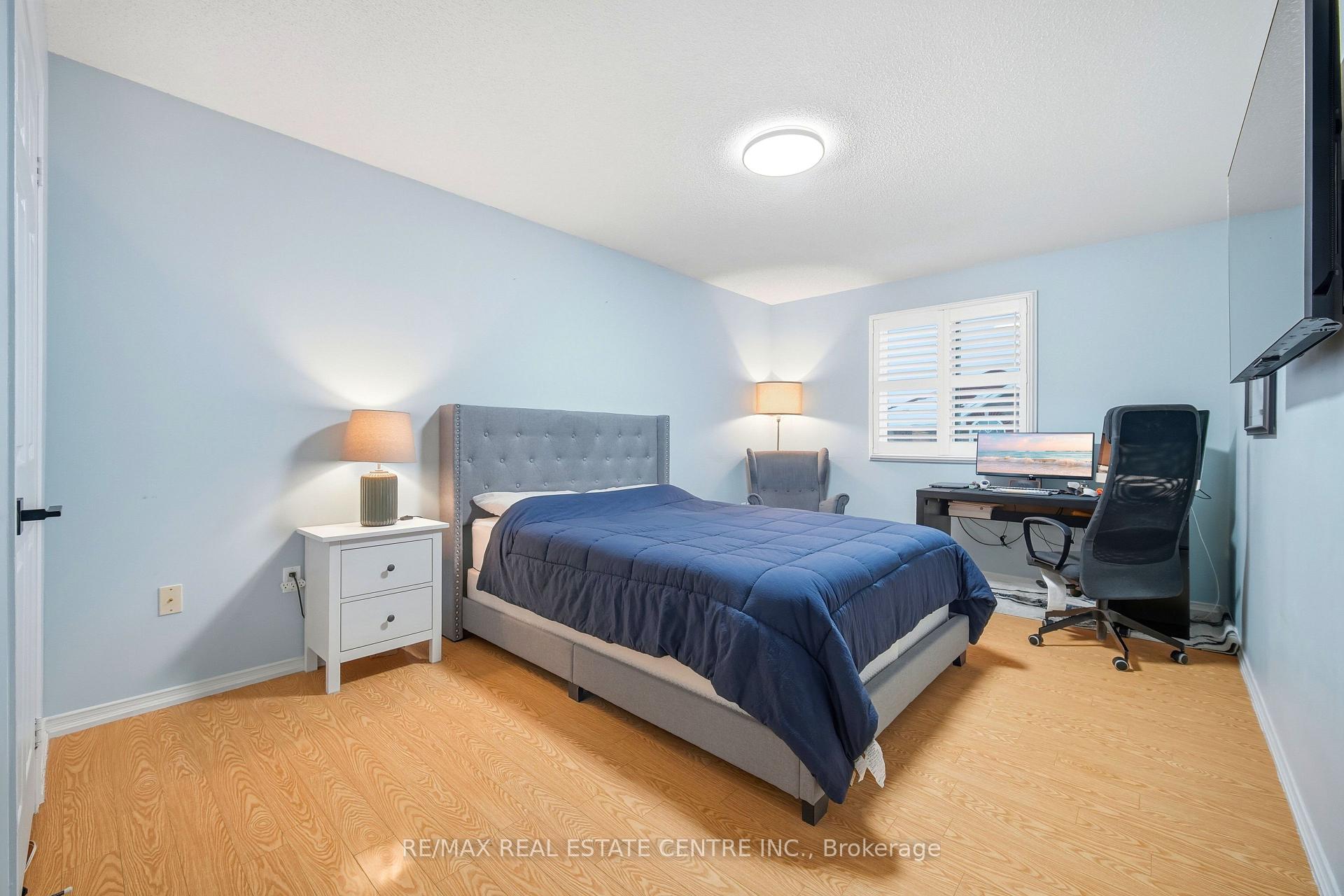 Photo 26 of 6 Mannel Crescent, Brampton, Fletcher's West — HOMEH