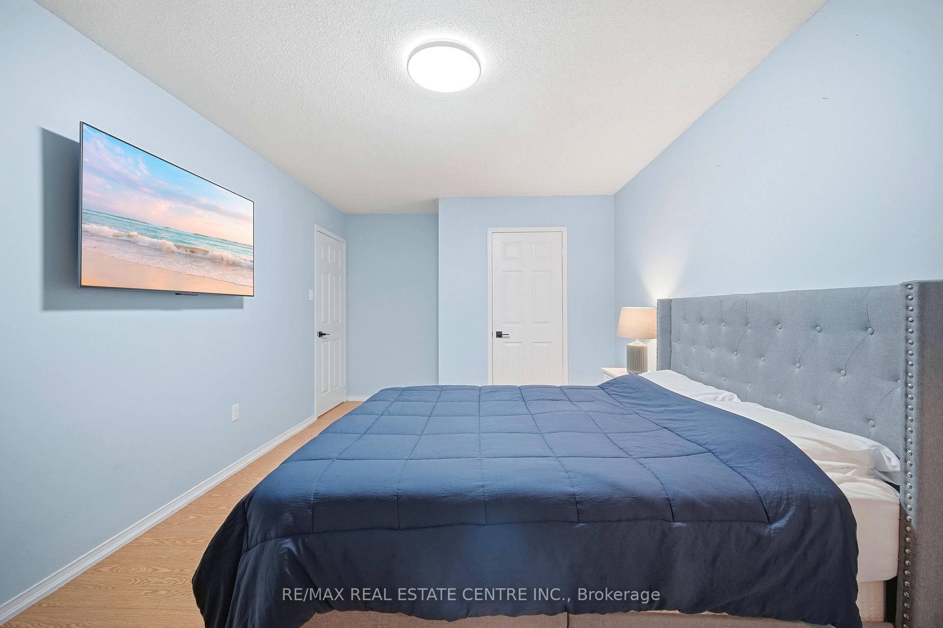 Photo 28 of 6 Mannel Crescent, Brampton, Fletcher's West — HOMEH