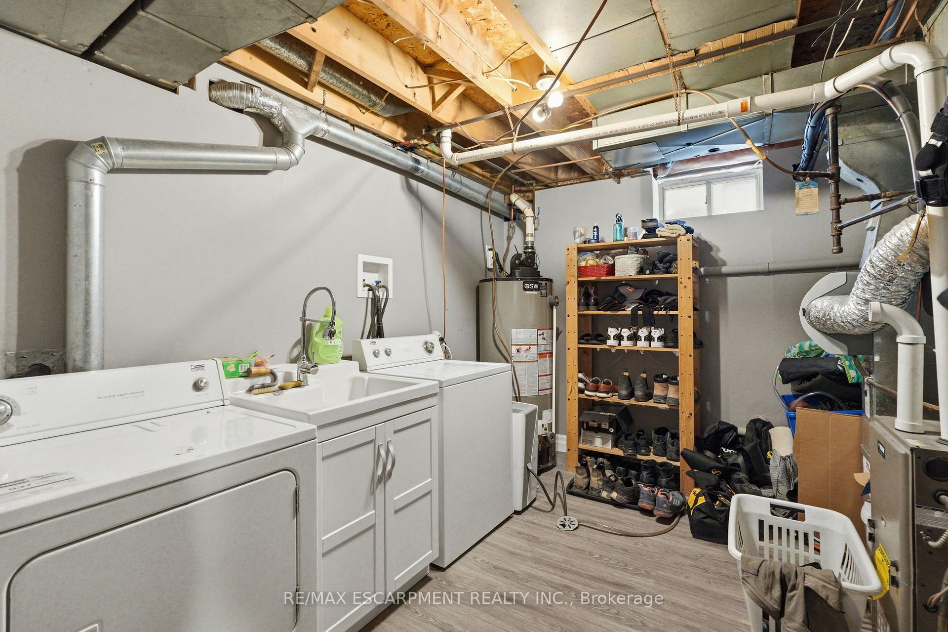 Photo 28 of Unit LOWER, 303 Caledon Avenue, Hamilton, Rolston — HOMEH