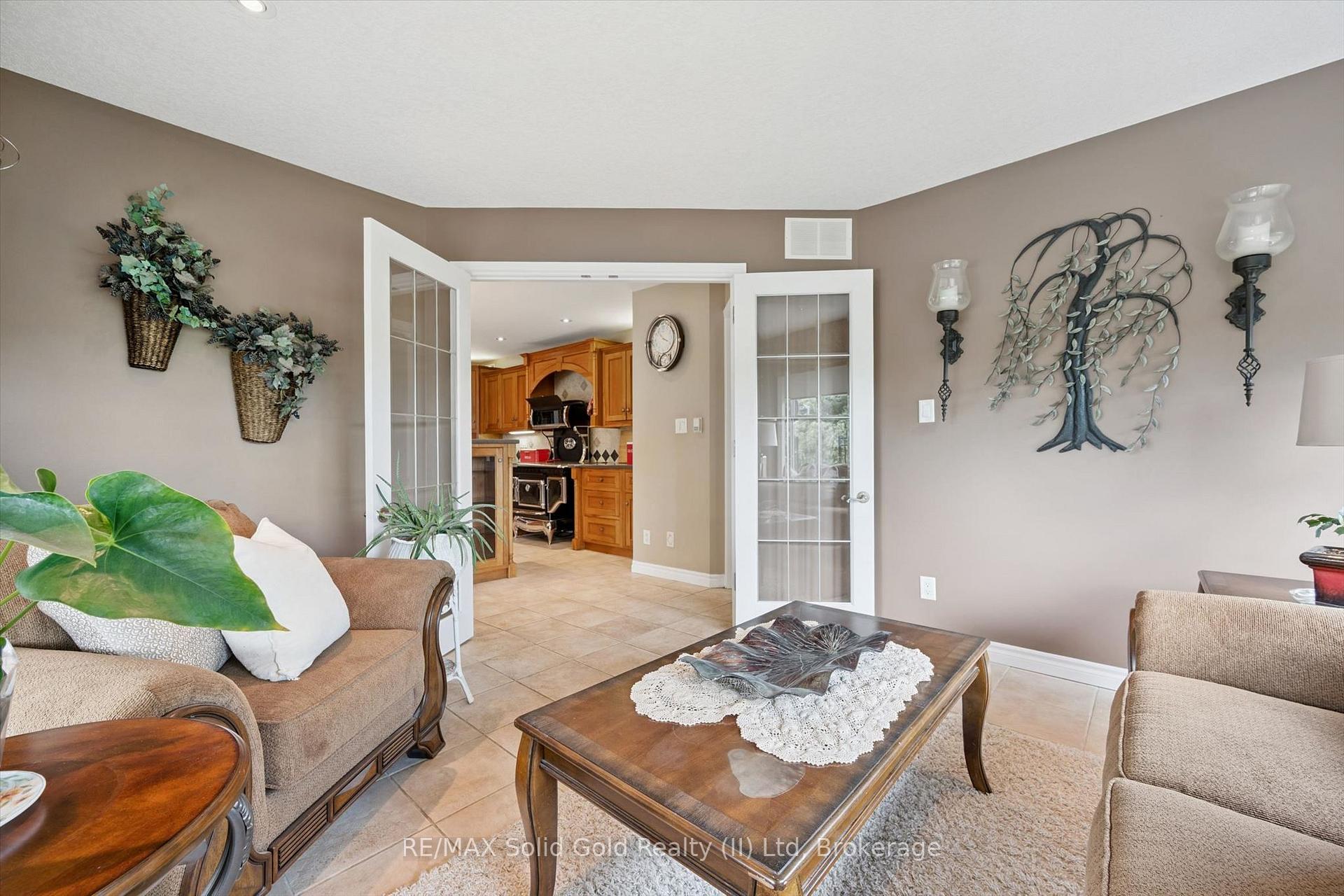 Photo 20 of 2800 Moser Young Road, Wellesley — HOMEH