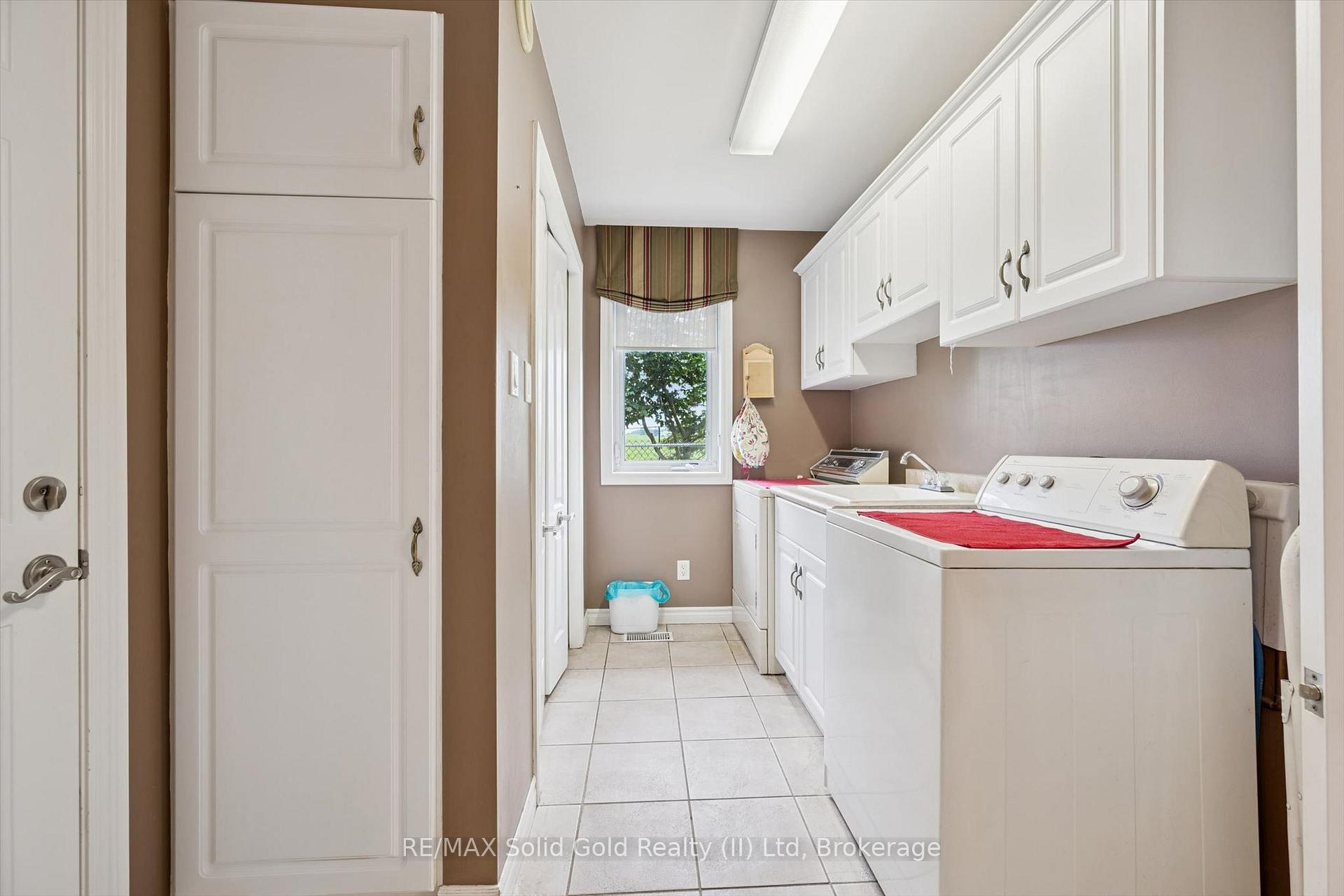 Photo 21 of 2800 Moser Young Road, Wellesley — HOMEH