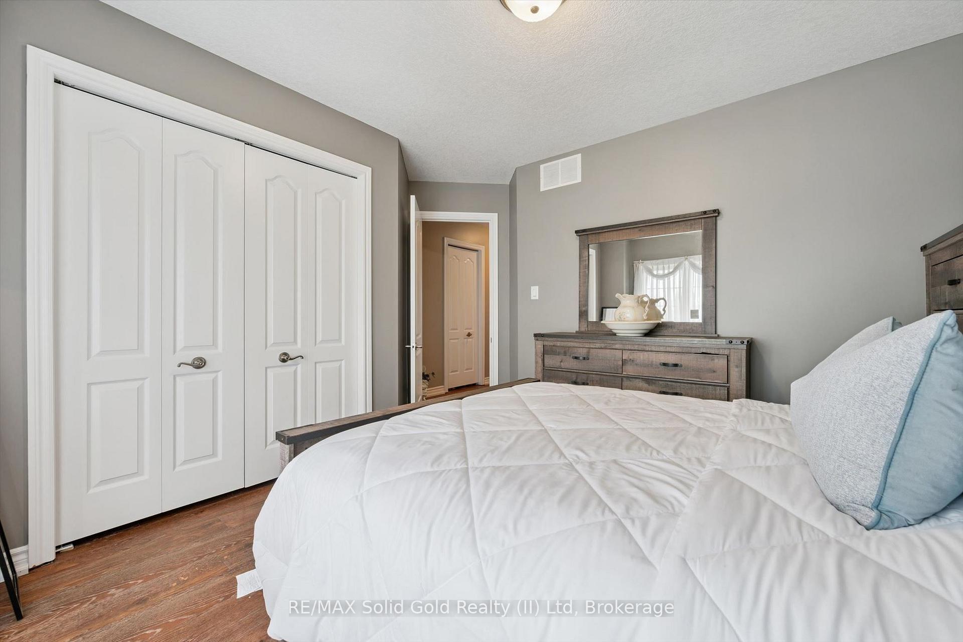 Photo 25 of 2800 Moser Young Road, Wellesley — HOMEH