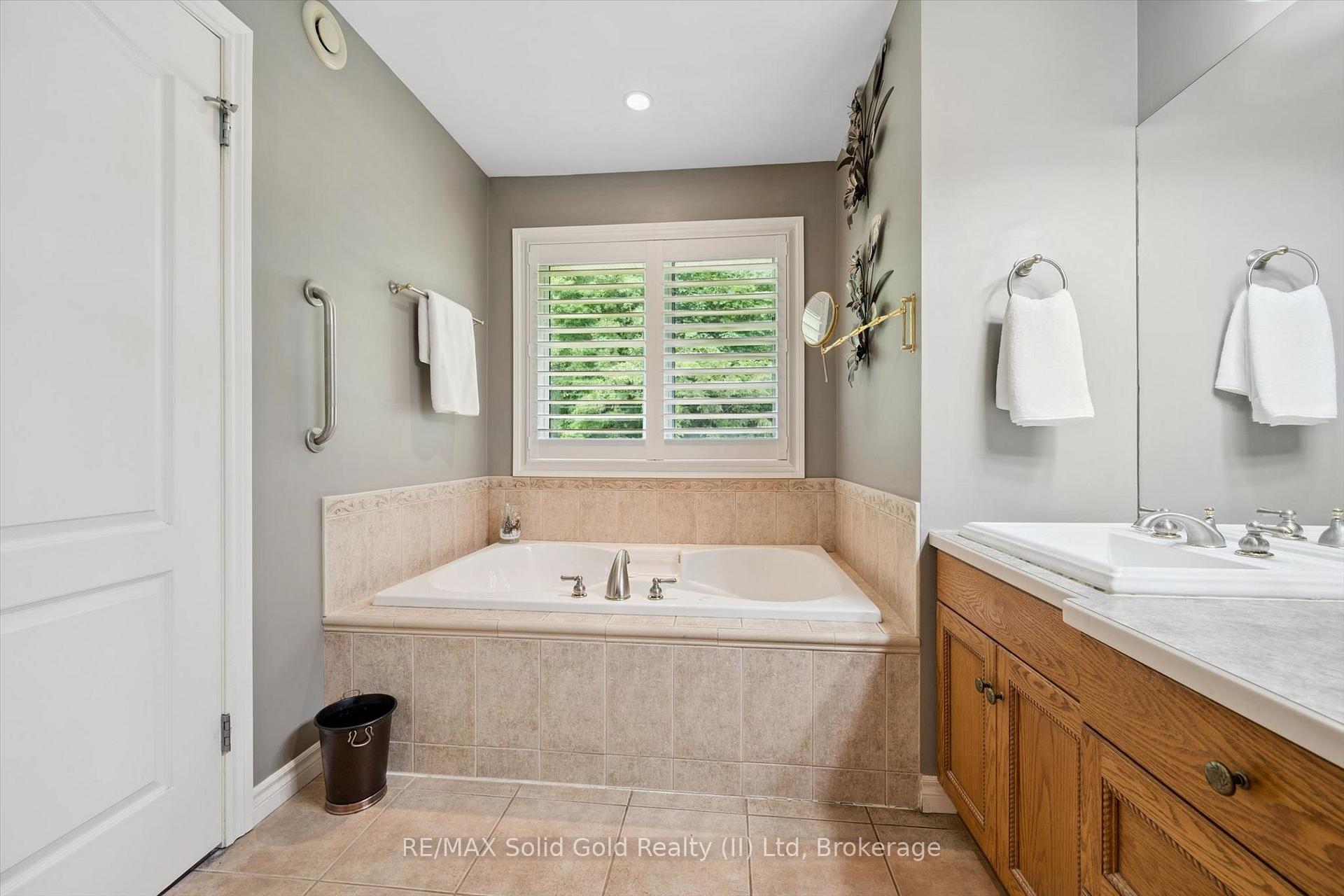 Photo 30 of 2800 Moser Young Road, Wellesley — HOMEH