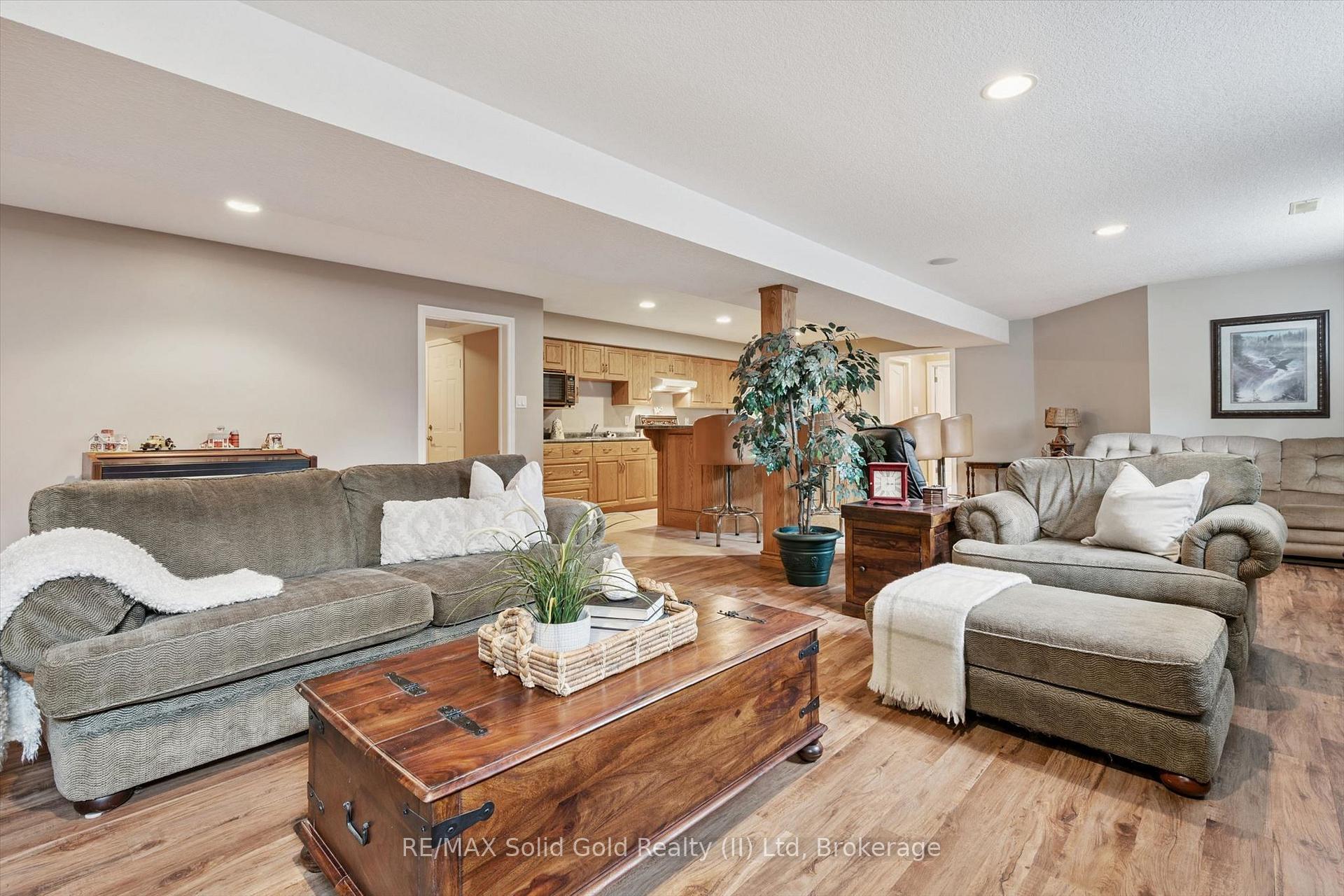Photo 33 of 2800 Moser Young Road, Wellesley — HOMEH