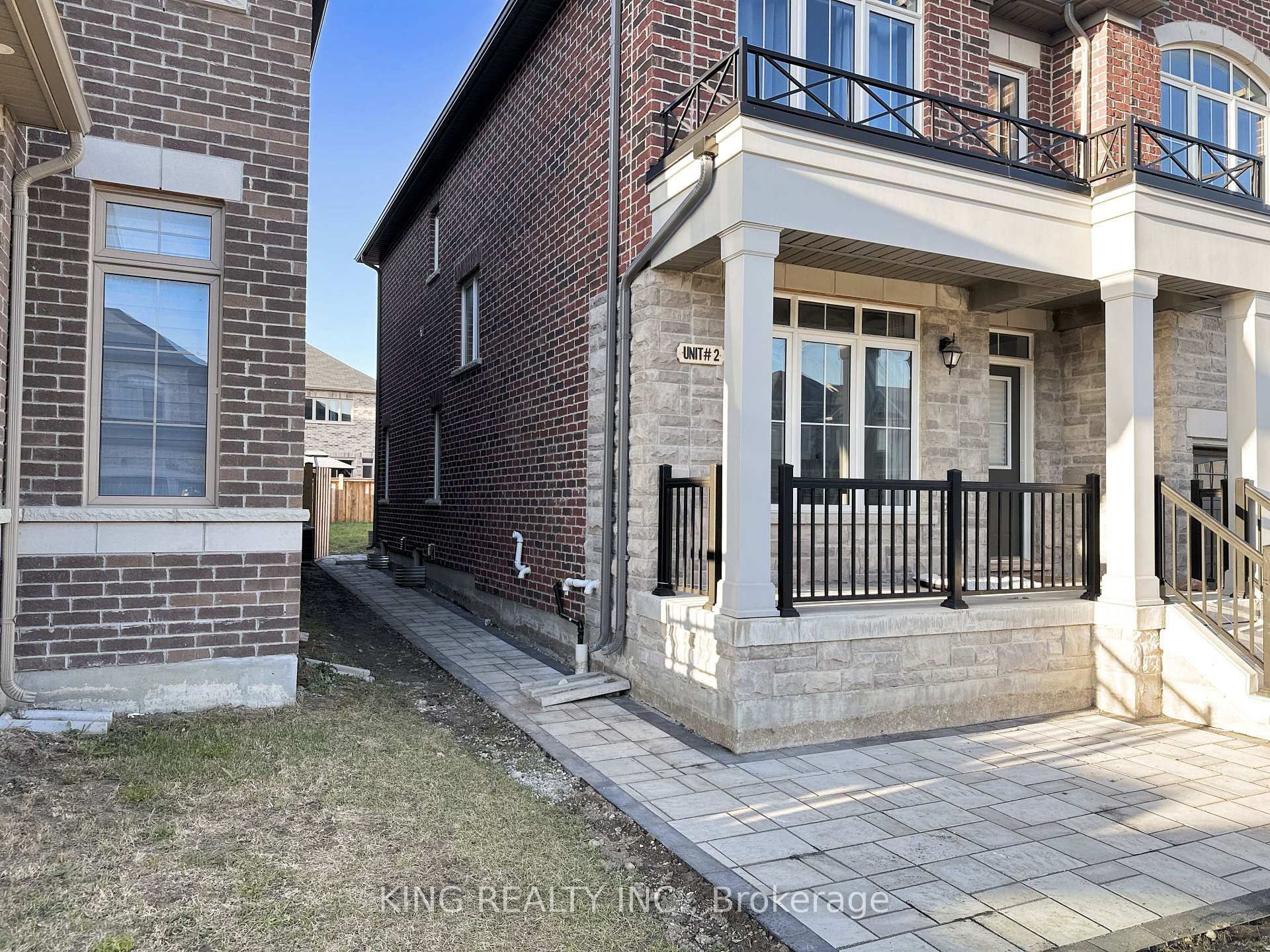 Photo 2 of Unit Basement, 1012 Barton Way, Innisfil, Rural Innisfil — HOMEH