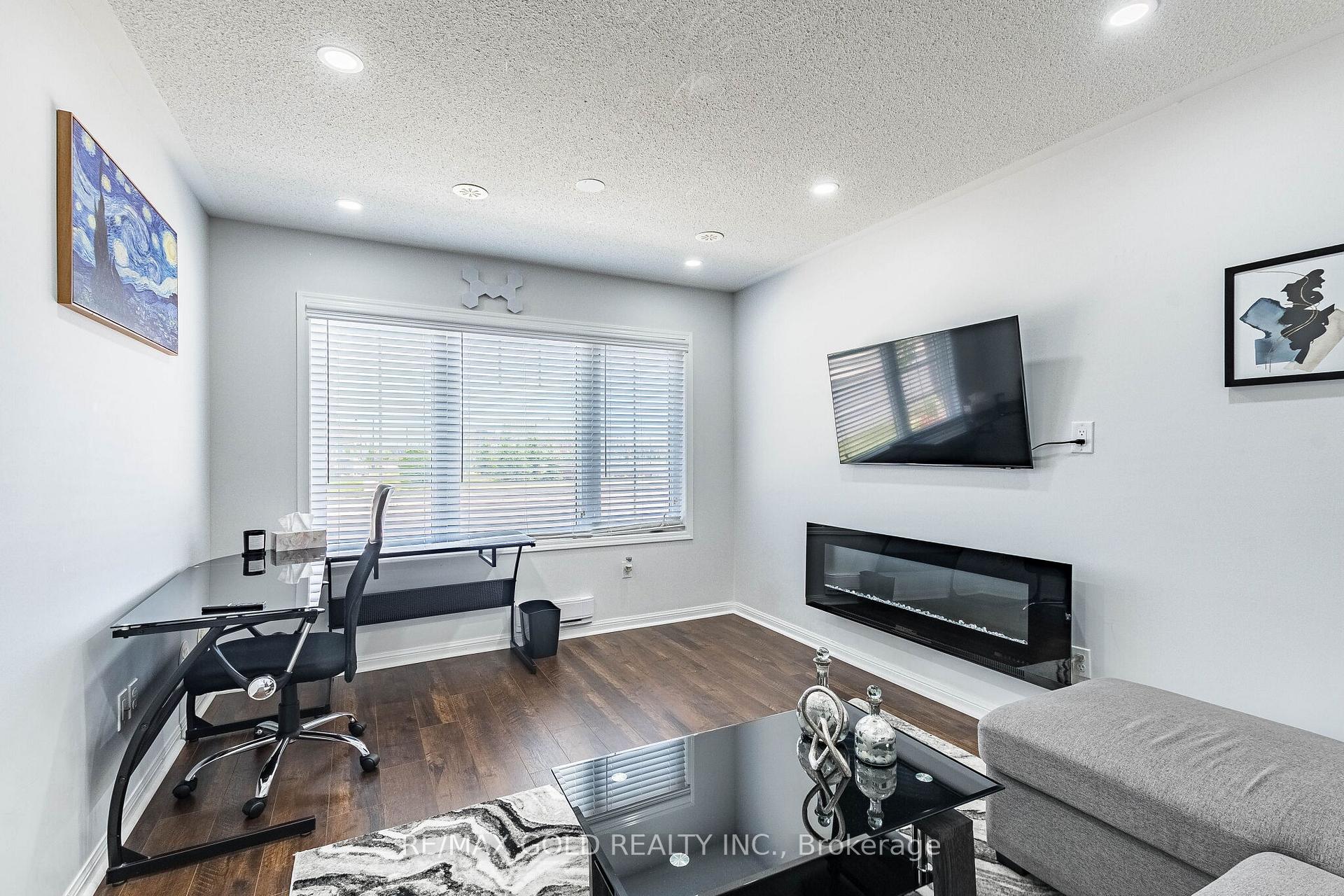 Photo 7 of 50 Ganton Heights, Brampton, Northwest Brampton — HOMEH