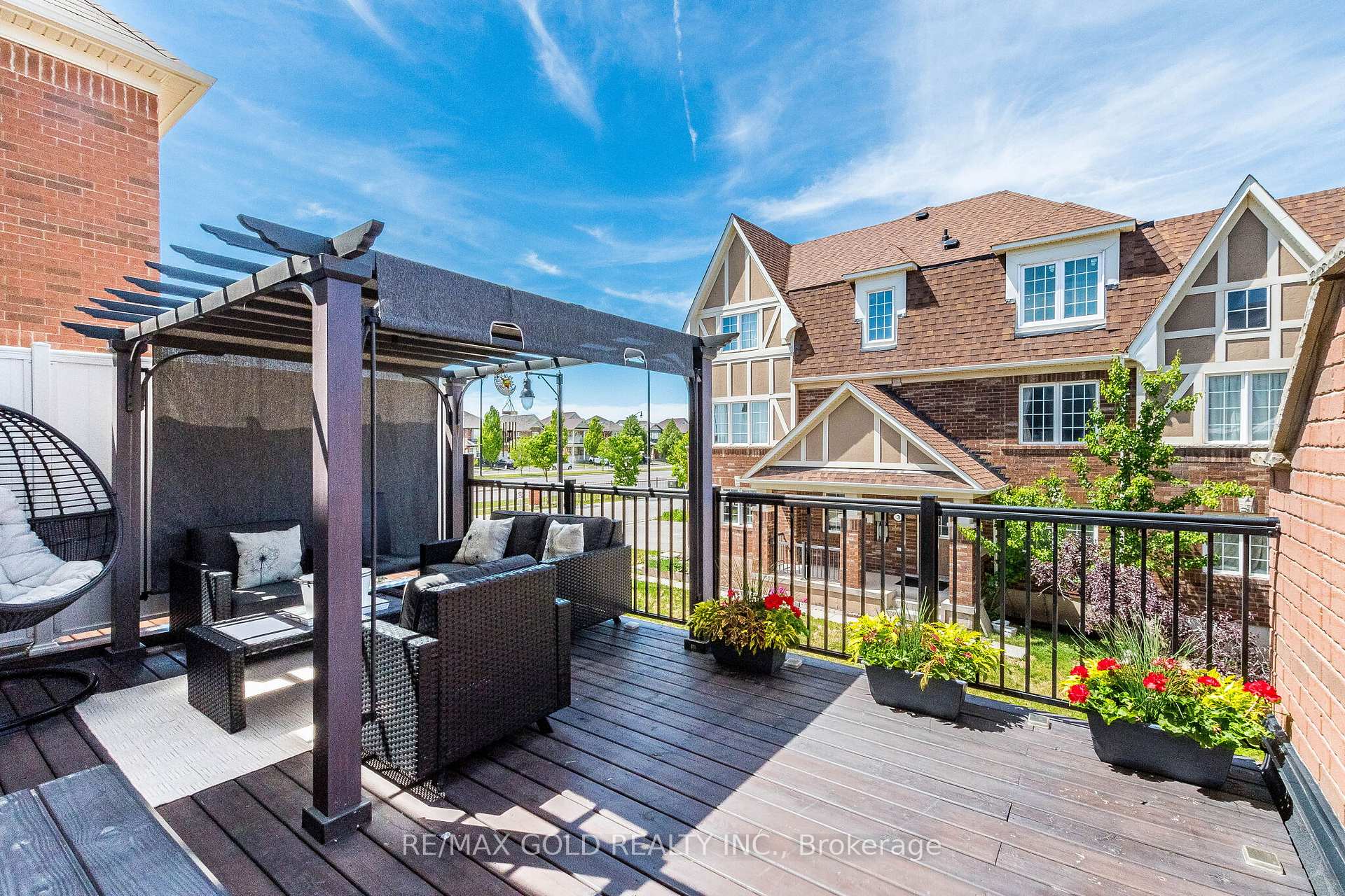 Photo 23 of 50 Ganton Heights, Brampton, Northwest Brampton — HOMEH