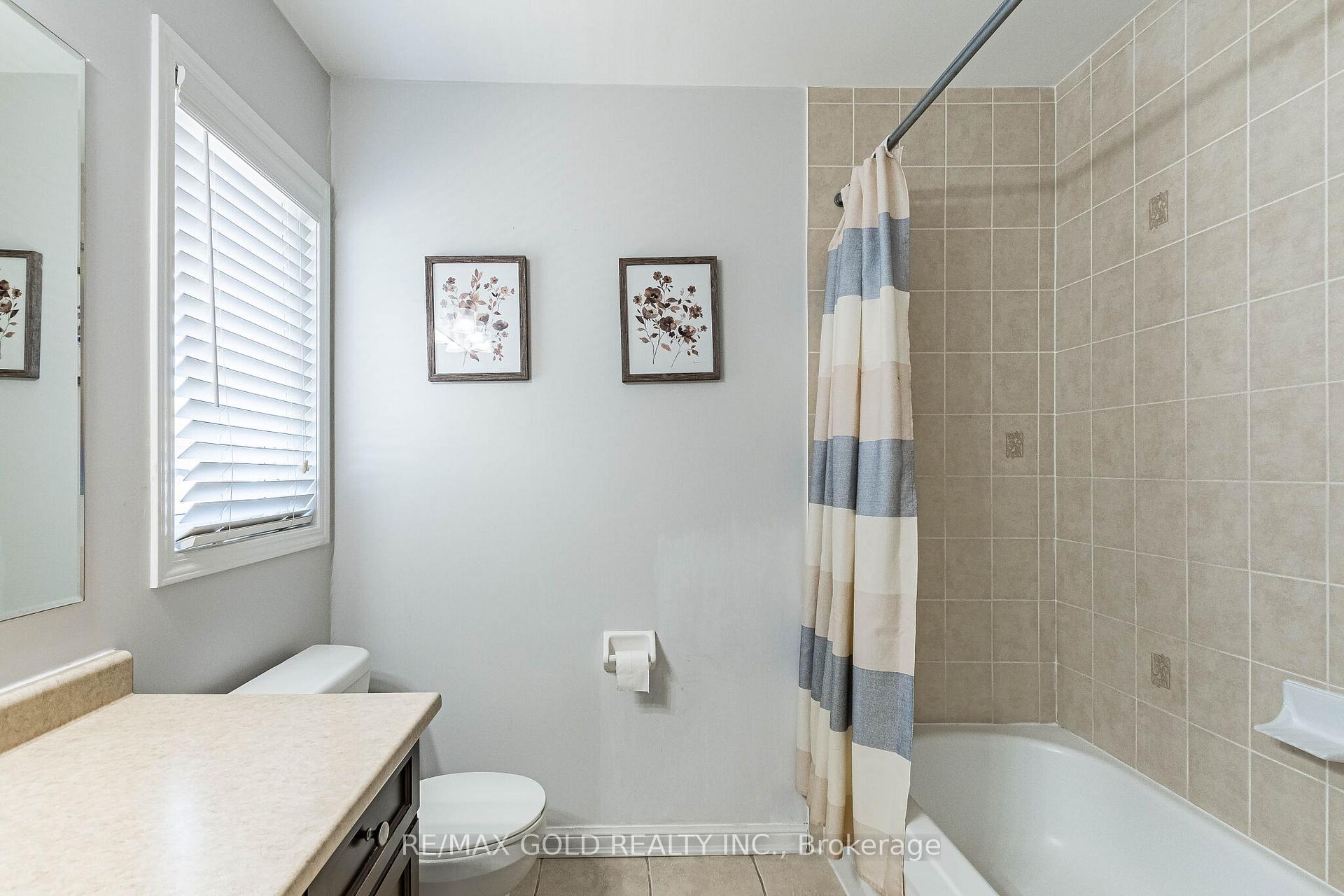 Photo 27 of 50 Ganton Heights, Brampton, Northwest Brampton — HOMEH