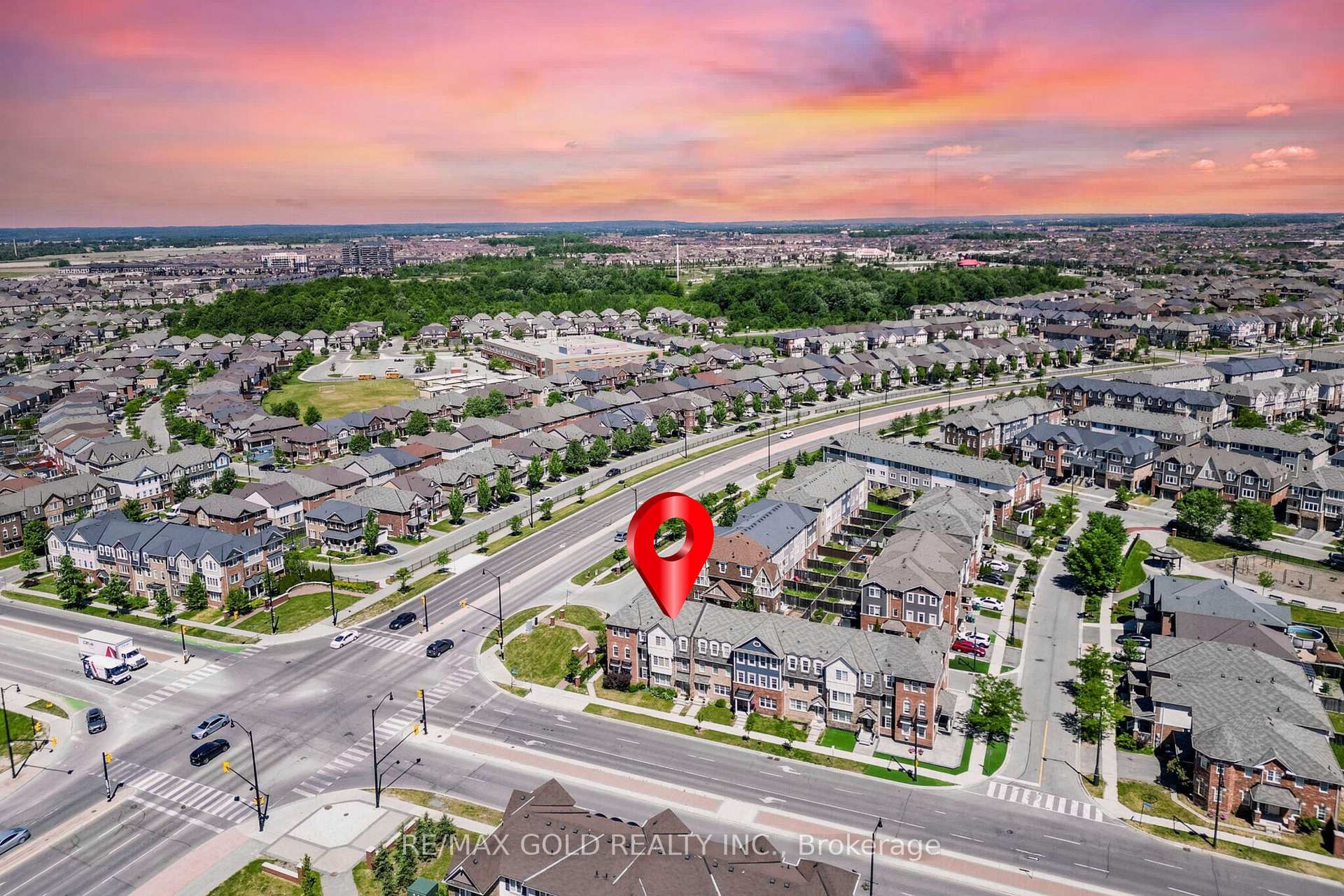 Photo 34 of 50 Ganton Heights, Brampton, Northwest Brampton — HOMEH