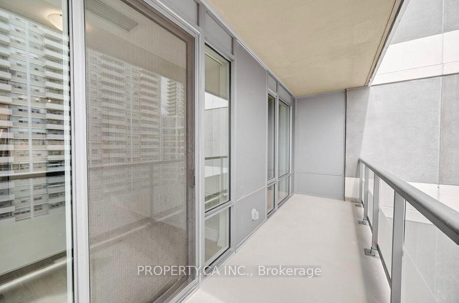 Photo 16 of Unit 1720, 50 Dunfield Avenue, Toronto, Mount Pleasant West — HOMEH